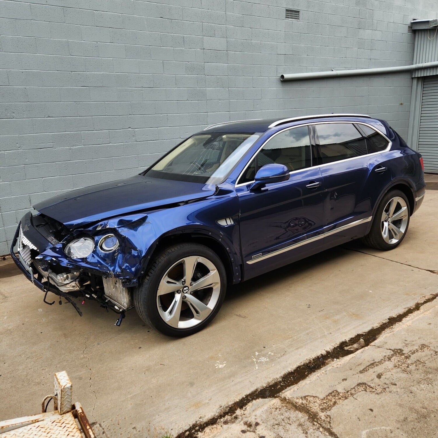 Bentley Bentayga 4V, Parts, Wrecking, Dismantling