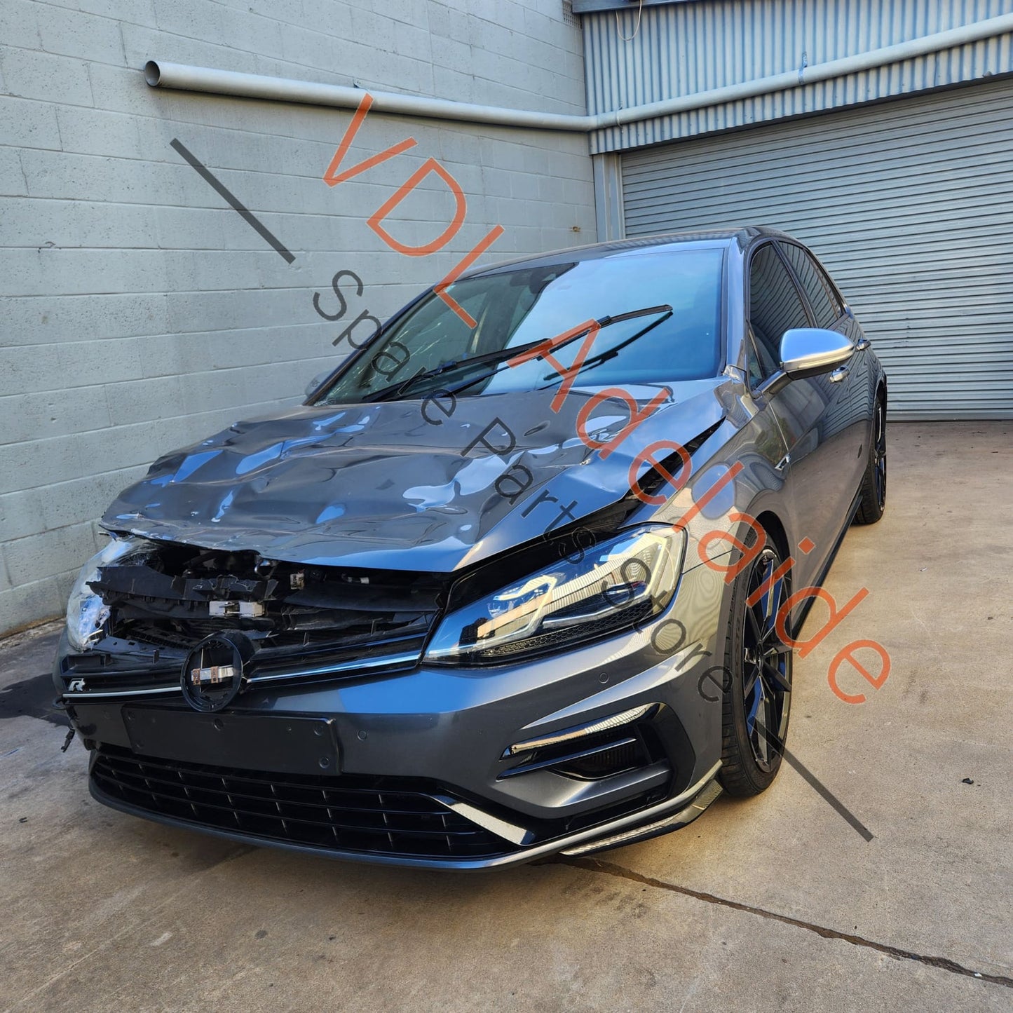 5TA947105B 5TA947105BWHI VW Golf Mk7.5 LED Front Interior & Reading Light Black 5TA947105B WHI