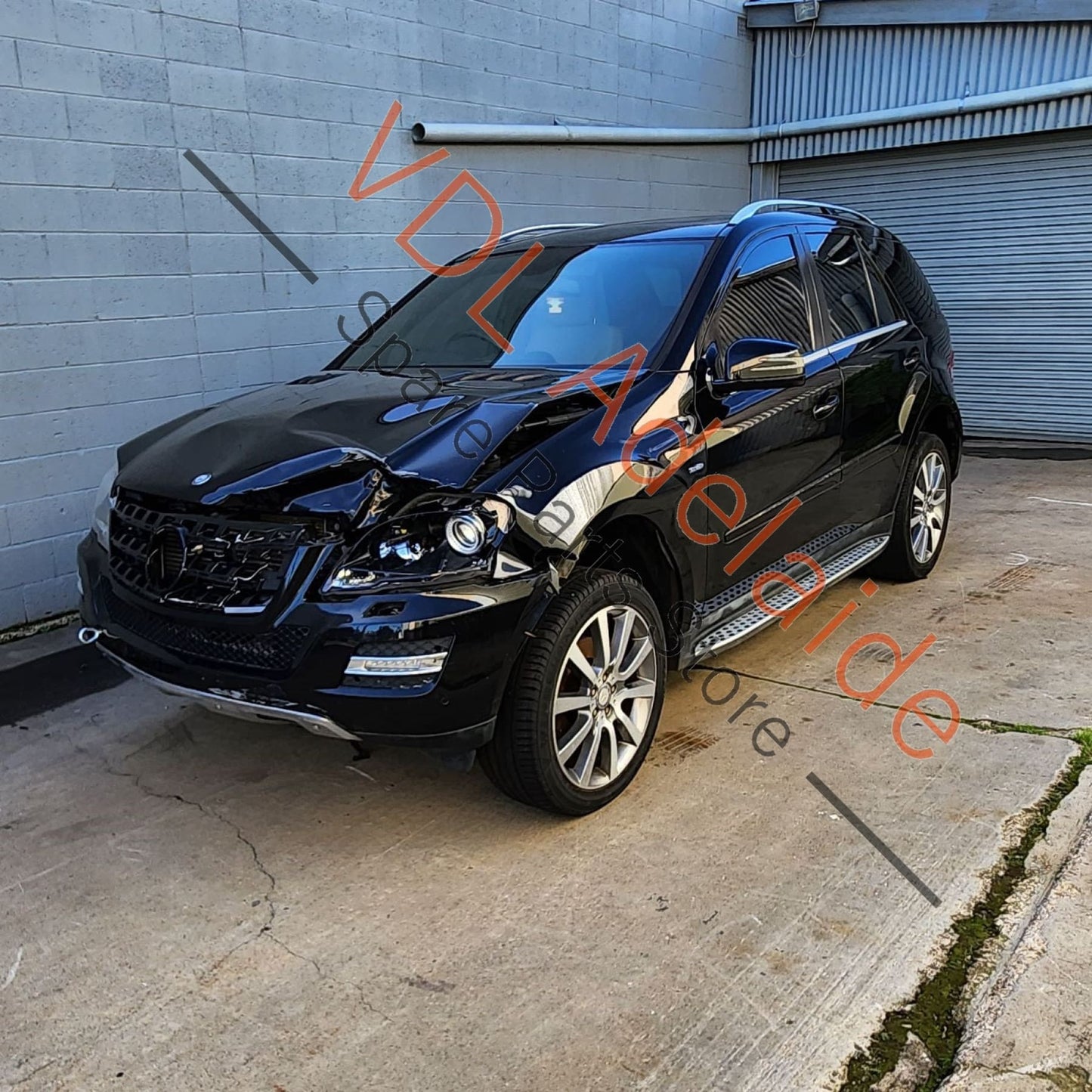 Mercedes W164 Genuine OEM Factory Sidesteps Running Boards