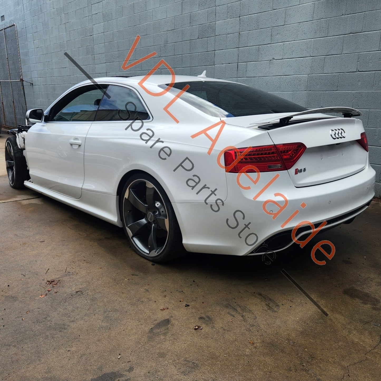 Audi RS5 8T Set of seats **condition poor**