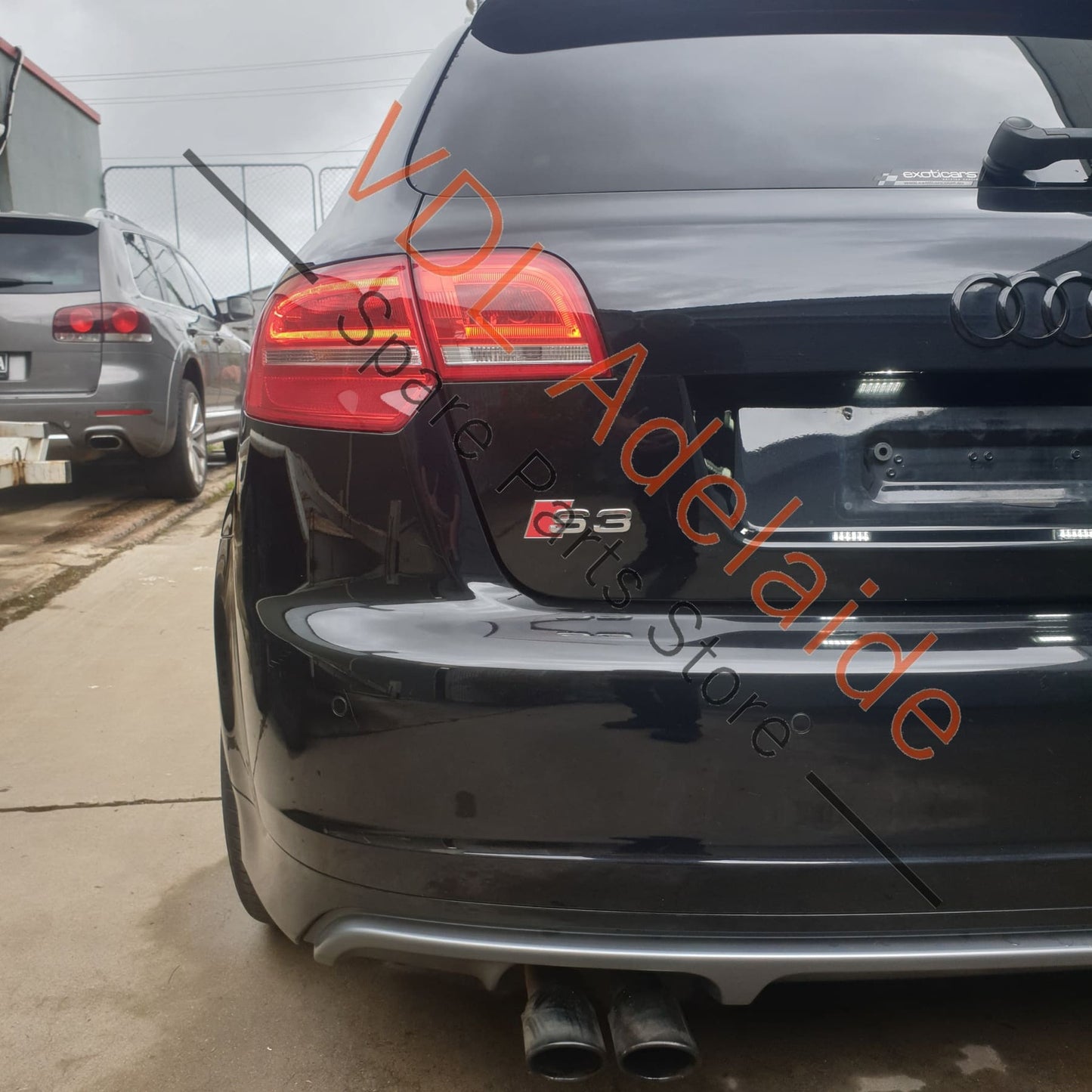 8P0807110E1RR Genuine Audi S3 8P Front Bumper Lower Middle Spoiler Satin Silver 8P0807110E 1RR