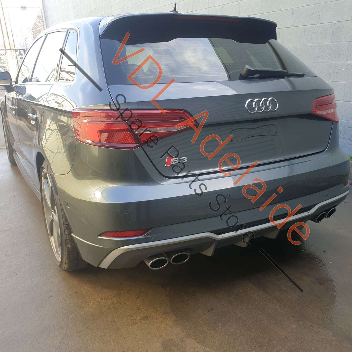 8V4253609AK Audi S3 8V Exhaust Stock Standard Rear Silencer Muffler Box with Quad exhaust Outlets 8V4253609AK
