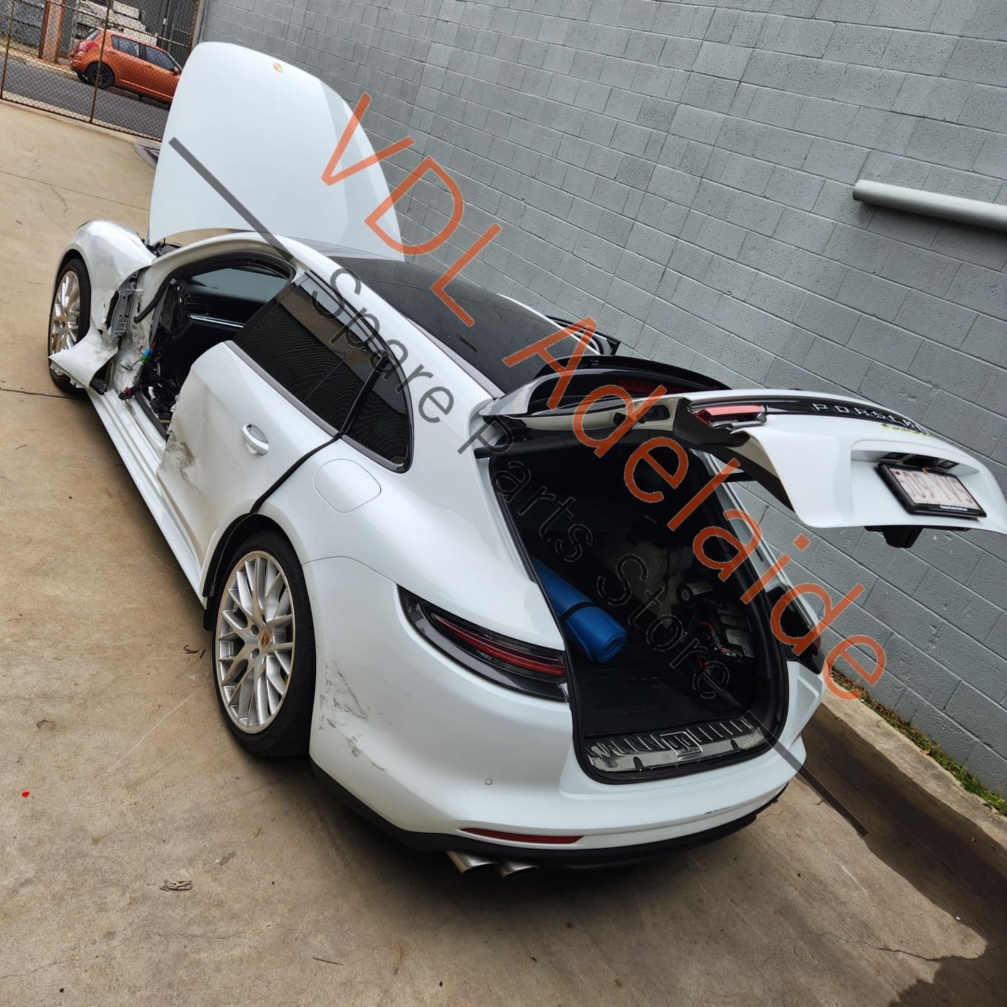 974867707 9750000000 974867707A1E0 Porsche Panamera Turismo Rear Boot Cargo Loading Edge Trim Stainless 974867707 1E0