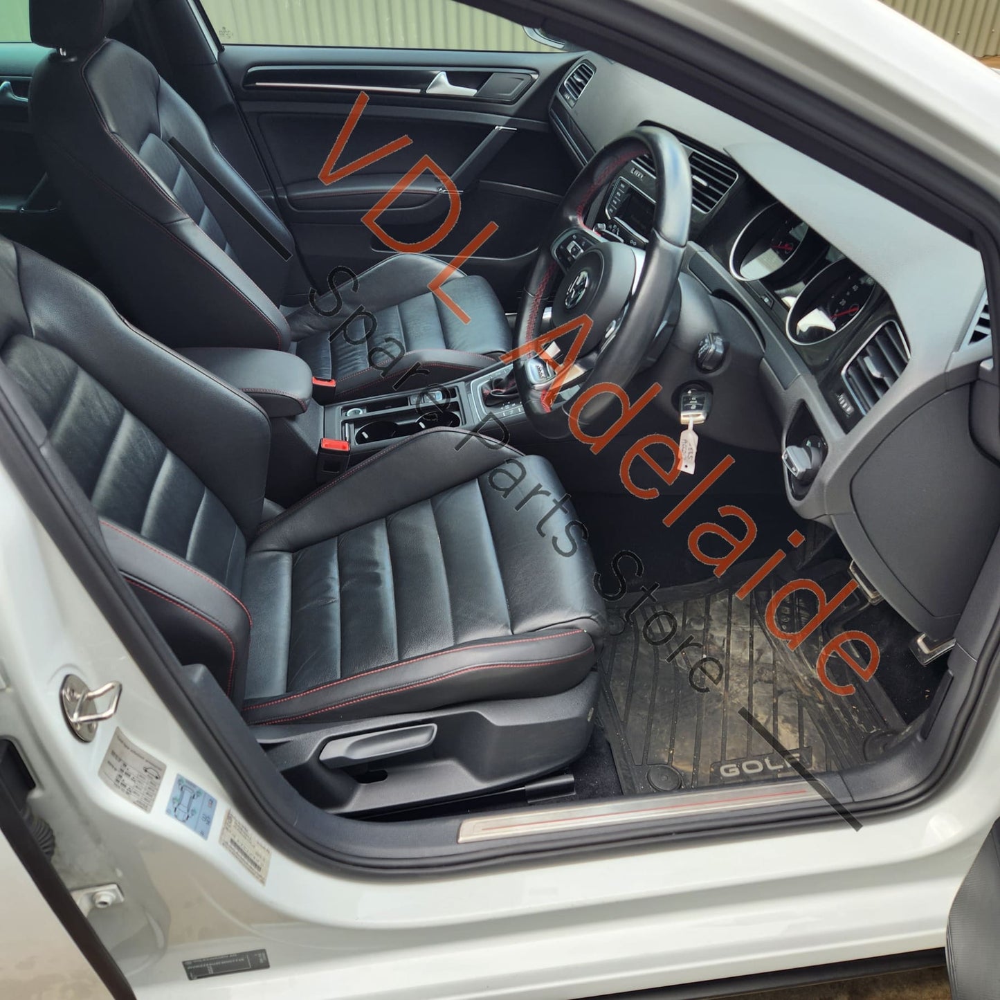 5G2880842D VW Golf MK7 Front Right Drivers Knee Kneebag Airbag 5G2880842D