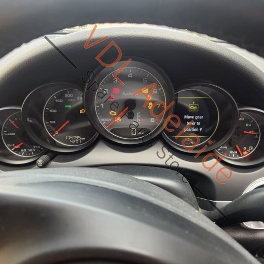 Porsche Cayenne 958 3.0 Hybrid Instrument Cluster 95864115411 7P5920903C