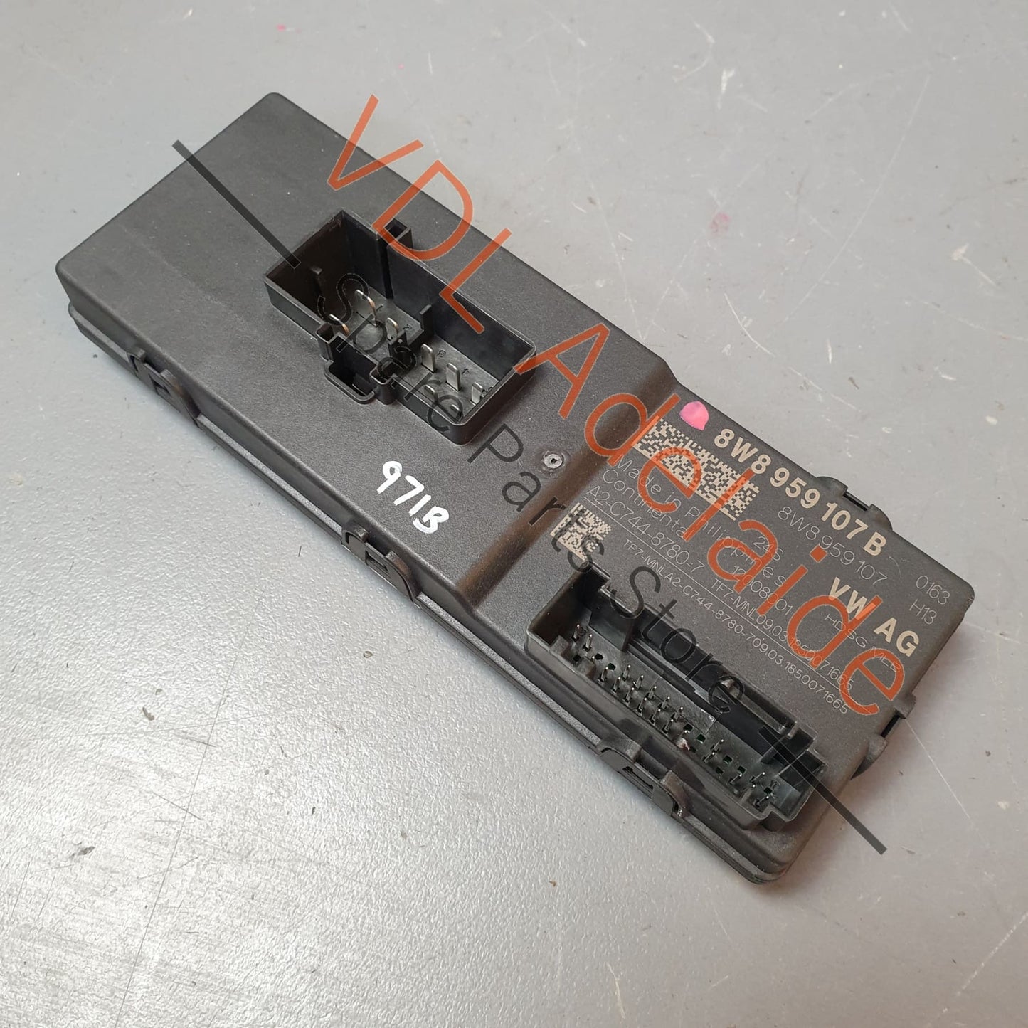 Porsche Panamera Control Unit for Tailgate 9A795910700 8W8959107B