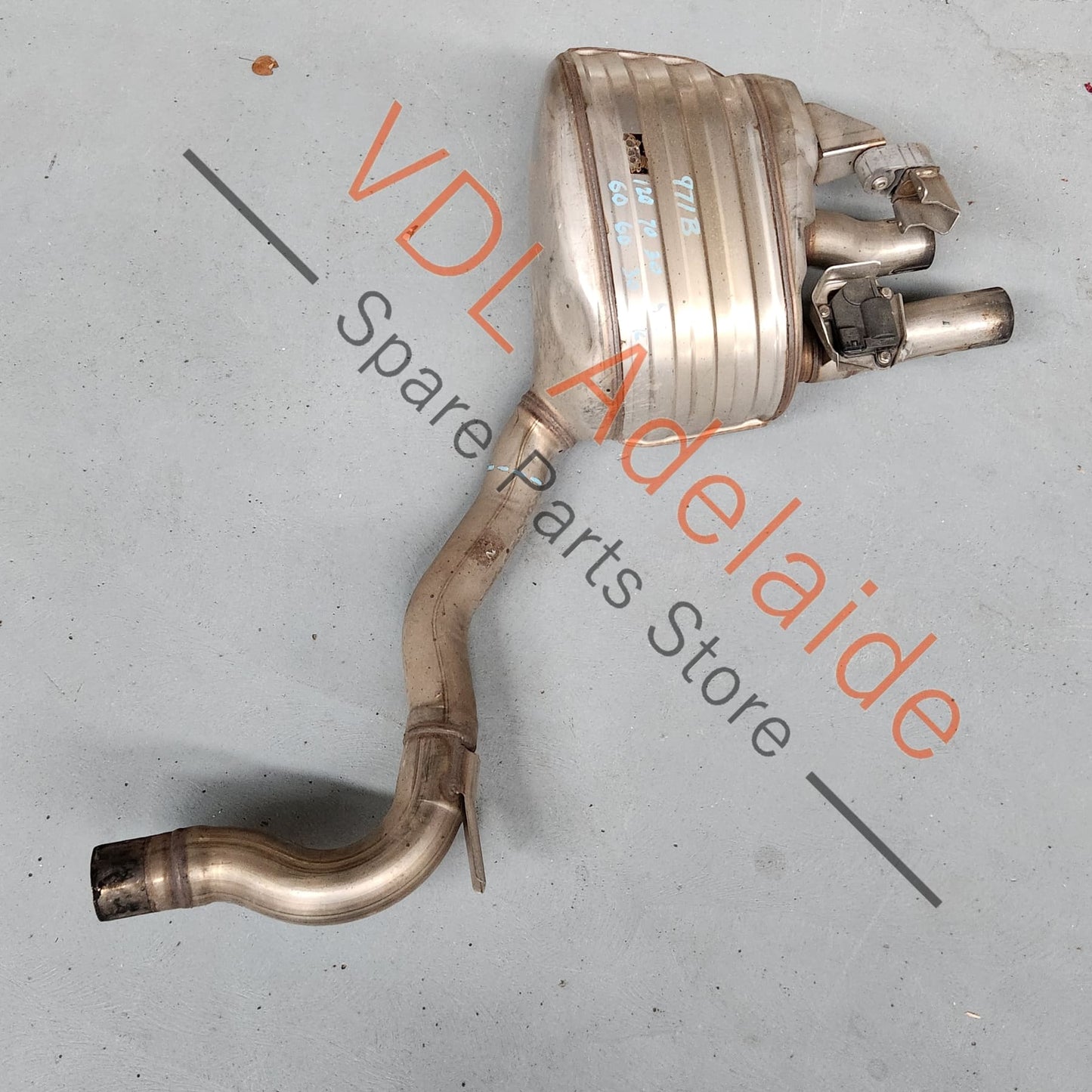 Porsche Panamera 971 Rear Right Muffler Exhaust 971253608AY 971253608AY 971253608 Pipe will be cut at blue dotted line to save on freight. Contact us if you would prefer to send it un-cut.