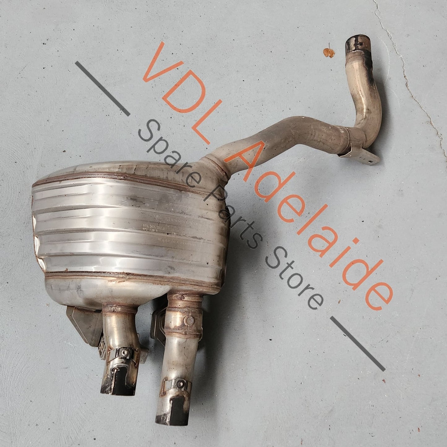 Porsche Panamera 971 Rear Right Muffler Exhaust 971253608AY 971253608AY 971253608 Pipe will be cut at blue dotted line to save on freight. Contact us if you would prefer to send it un-cut.