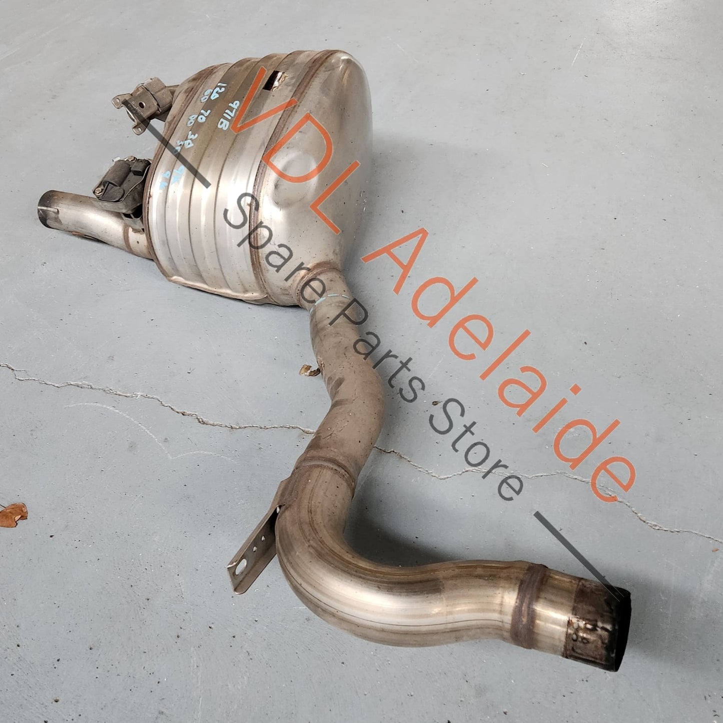 Porsche Panamera 971 Rear Left Muffler Exhaust 971253607AY 971253607AY 971253607 Pipe will be cut at blue dotted line to save on freight. Contact us if you would prefer to send it un-cut.