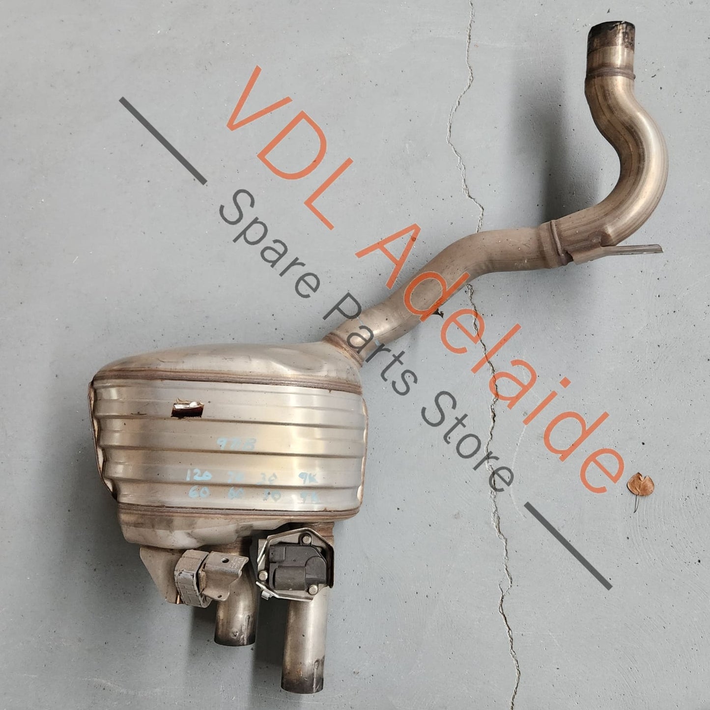 Porsche Panamera 971 Rear Left Muffler Exhaust 971253607AY 971253607AY 971253607 Pipe will be cut at blue dotted line to save on freight. Contact us if you would prefer to send it un-cut.