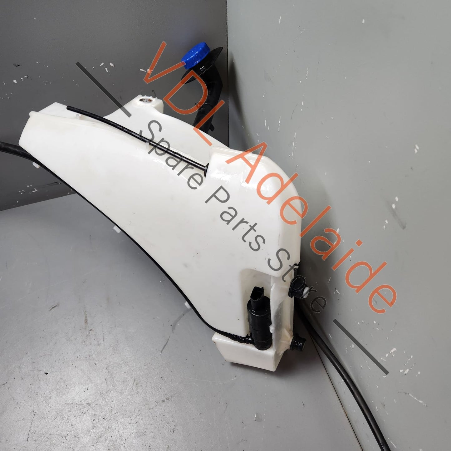 Porsche Cayman Boxster Windscreen & Headlamp Washer Bottle Reservoir Tank 99752870101