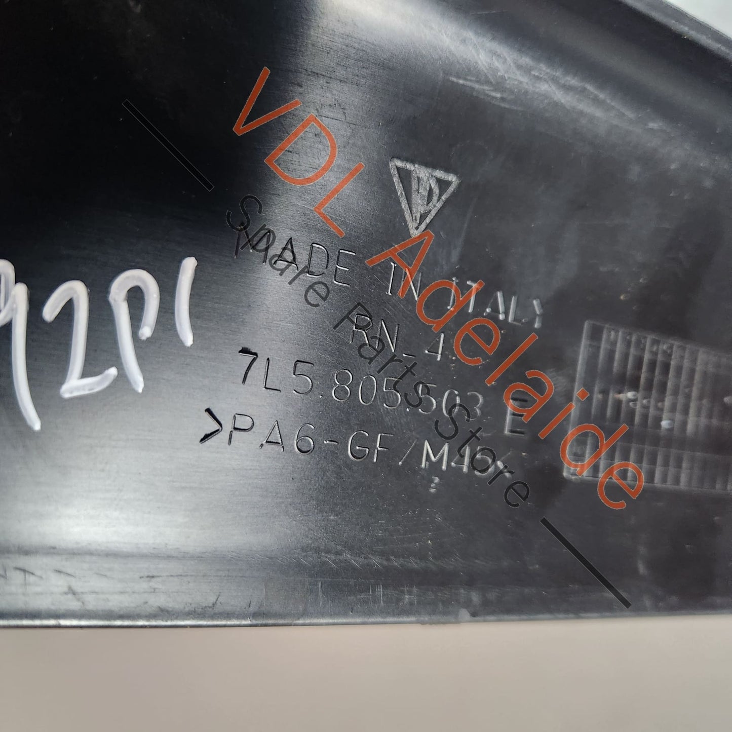 Porsche Cayenne 9PA 955 957 Engine Bay Compartment Trim Rear Centre 95550450301