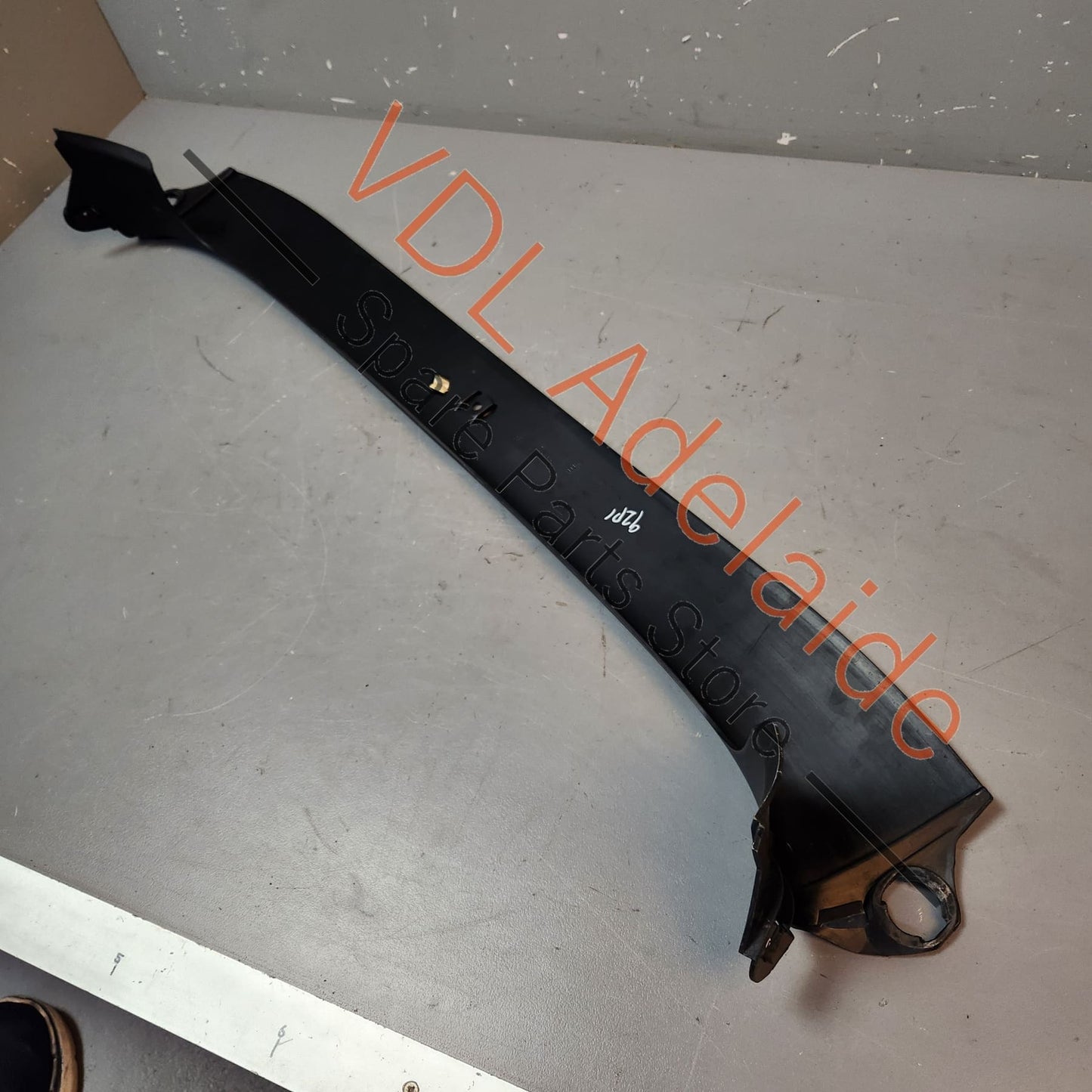 Porsche Cayenne 9PA 955 957 Engine Bay Compartment Trim Rear Centre 95550450301