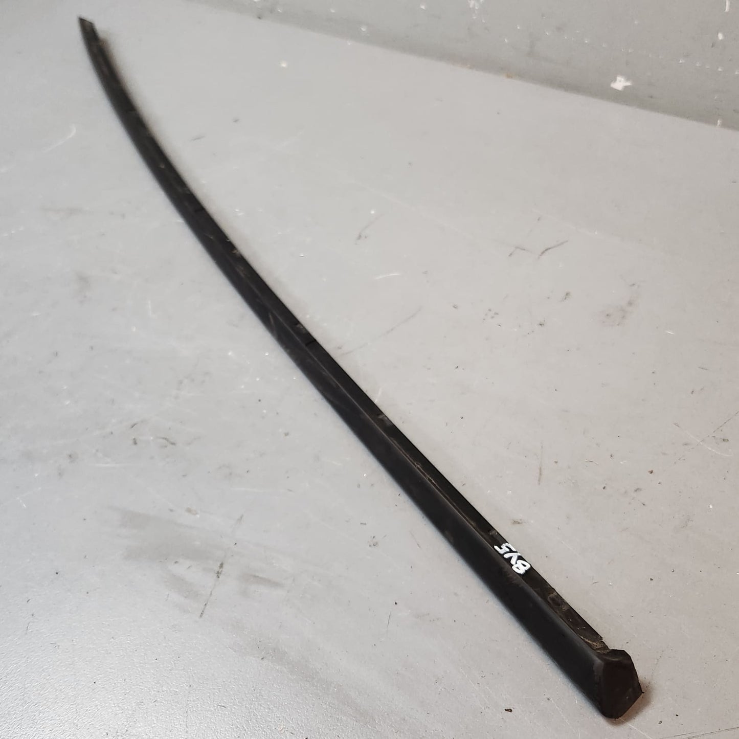 Audi A3 S3 RS3 Sportback Windscreen Exterior Deflector Strip Trim Left 8V3854327C 8V3854327C
