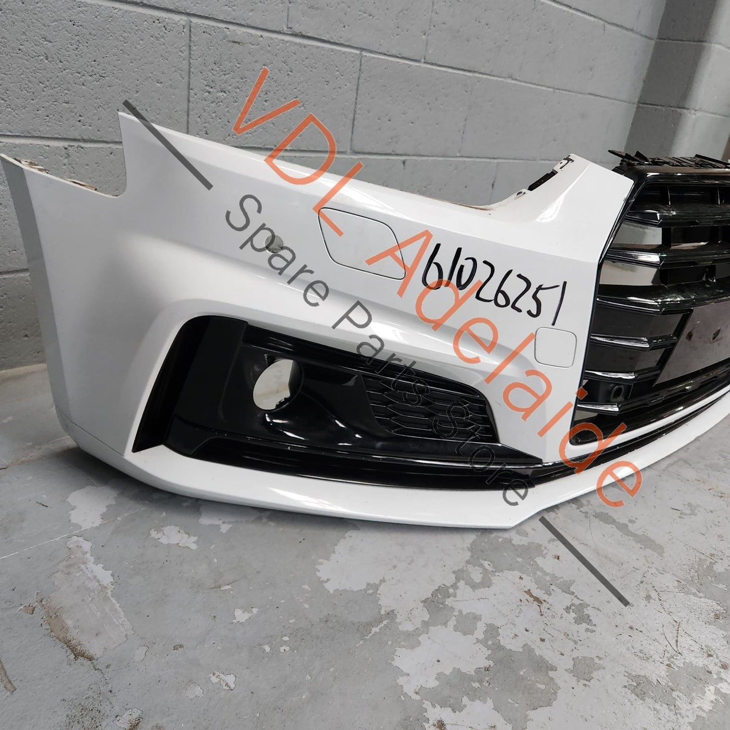 Audi A5 F5 S5 S-Line Front Bumper Clip Cover Grille Assembly