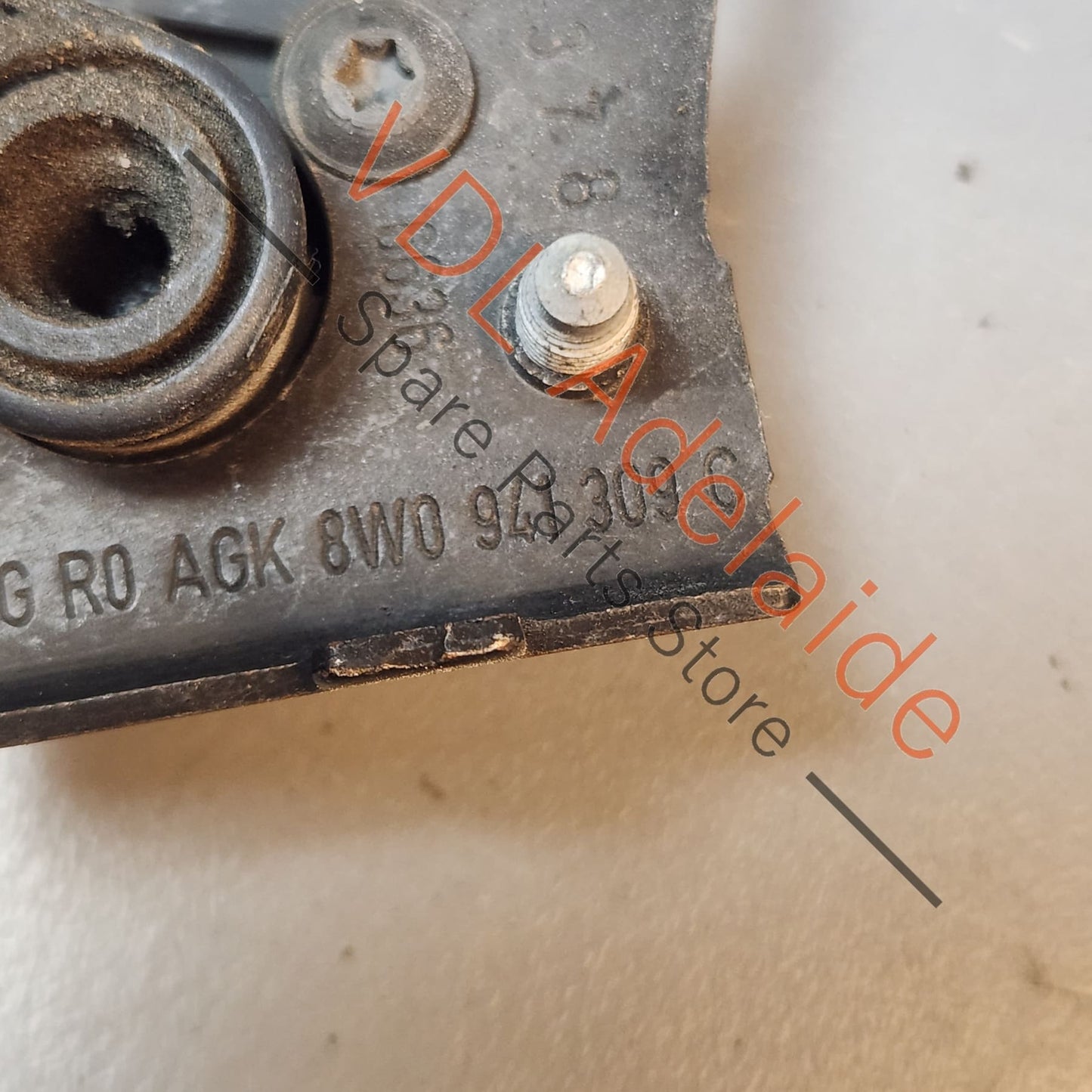 Audi A4 B9 A5 F5 Rear Left Suspension Level Sensor 8W0941309E 8W0941309E