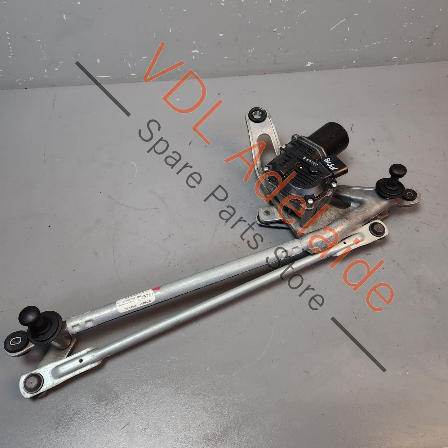 Audi A4 B9 A5 F5 Windscreen Wiper Motor & Linkages for RHD 8W6955023C 8W6955023C