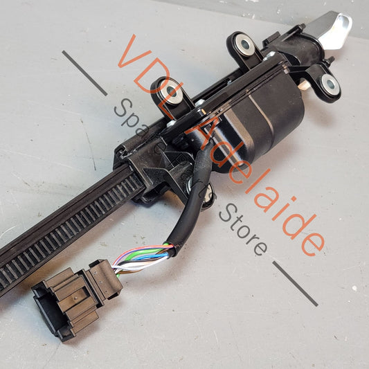 8W68577603Q7, 8W68577603Q7, , , Audi A5 F5 Coupe Right Front Seatbelt Ready Assistant Motor 8W6857760 3Q7