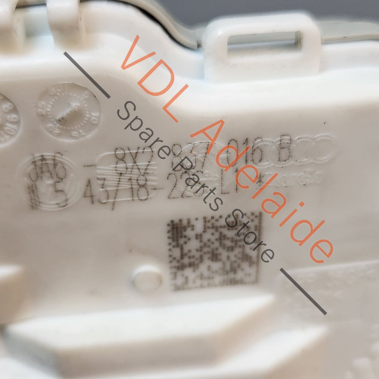 8X2837016B Audi RS5 F5 B9 Front Right Drivers Door Lock Mechanism 8X2837016B