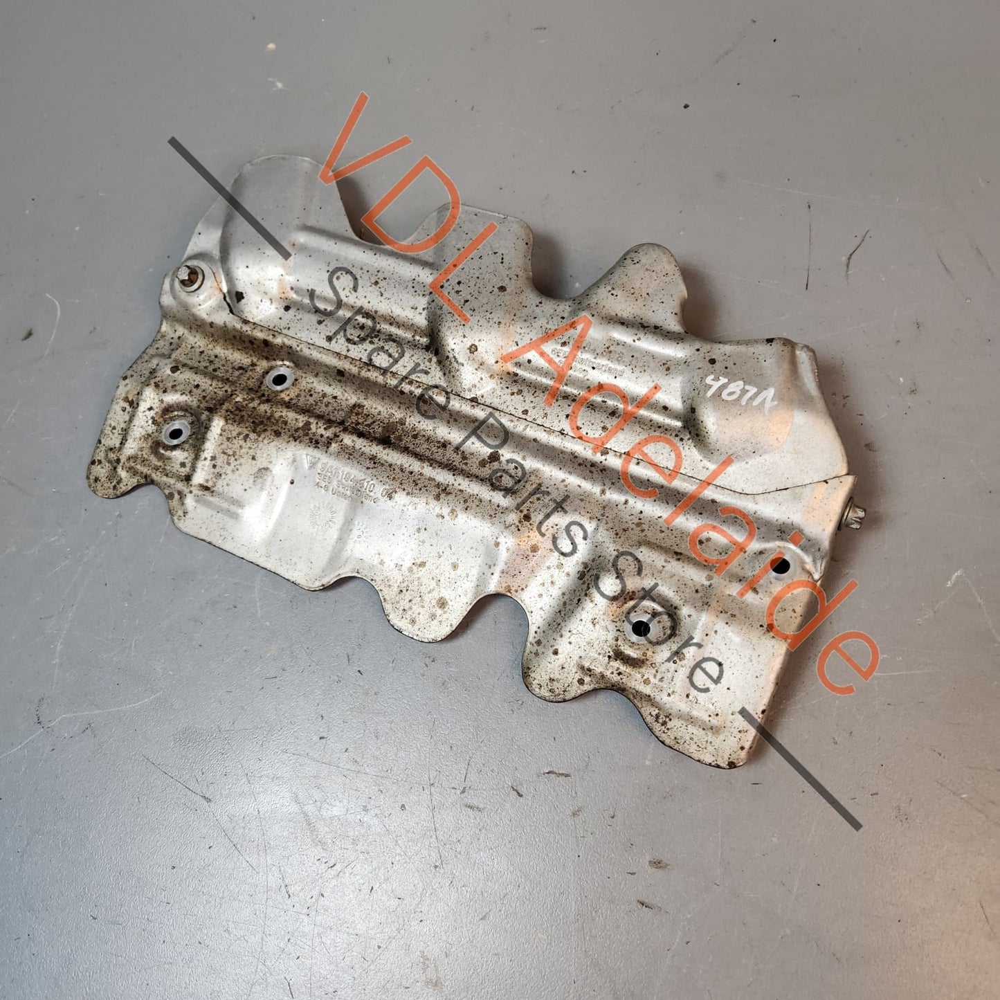 9A110430703 9A110430903 Porsche Cylinder Head Heat Shield Cyl 1-3 9A110430703 9A110430903