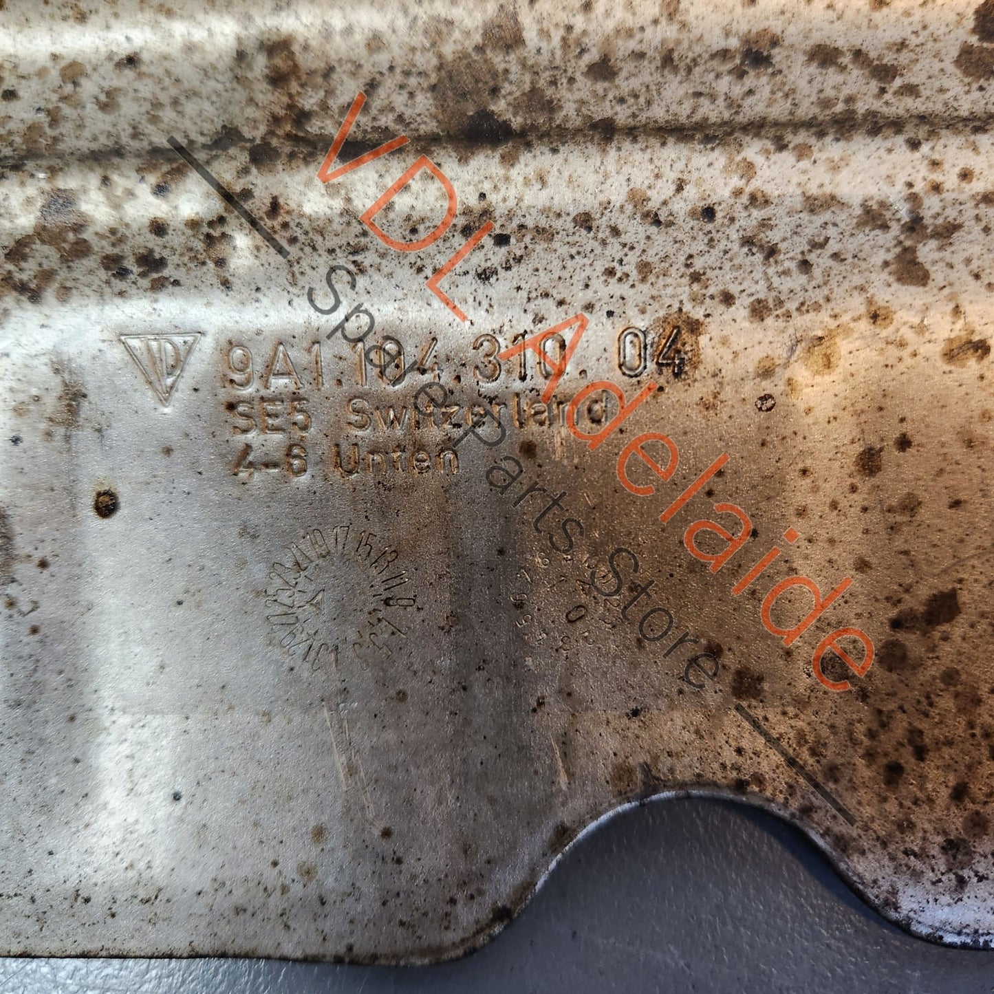 9A110430703 9A110430903 Porsche Cylinder Head Heat Shield Cyl 1-3 9A110430703 9A110430903