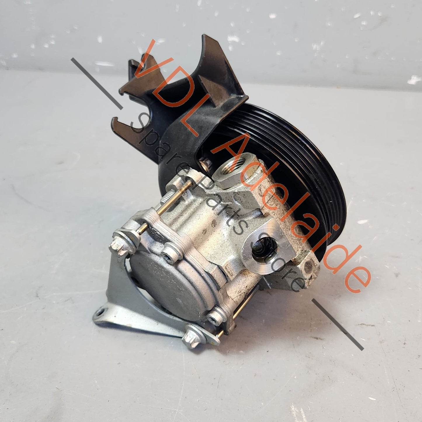 9A131402014 9A131402016 Porsche Cayman Boxster Power Steering Vane Pump 9A131402014