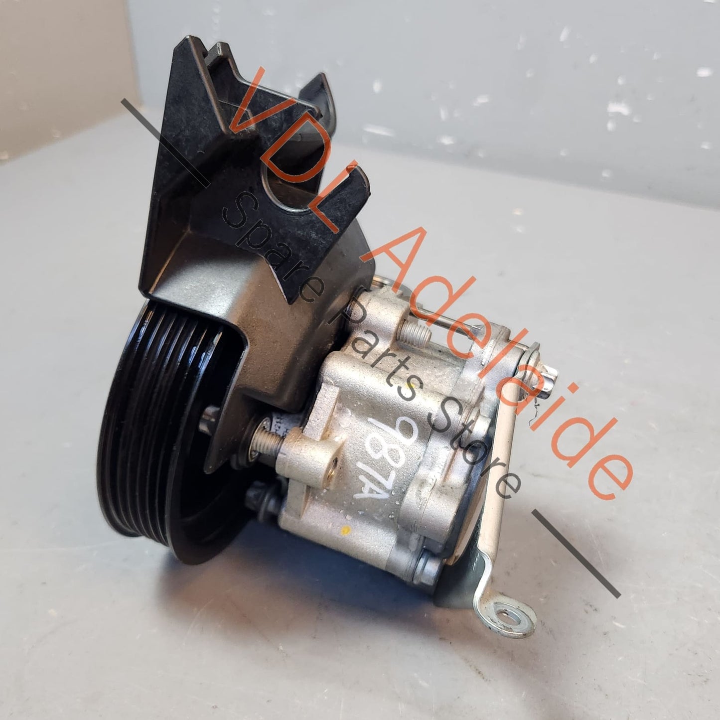 9A131402014 9A131402016 Porsche Cayman Boxster Power Steering Vane Pump 9A131402014