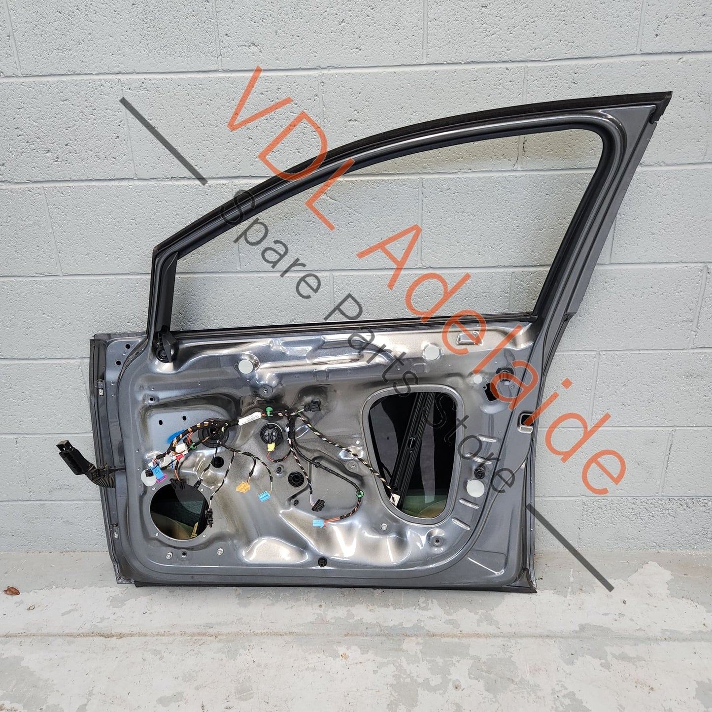 5G4831056AS VW Golf MK7 7.5 Front Right Door Shell Panel Indium Grey LR7H