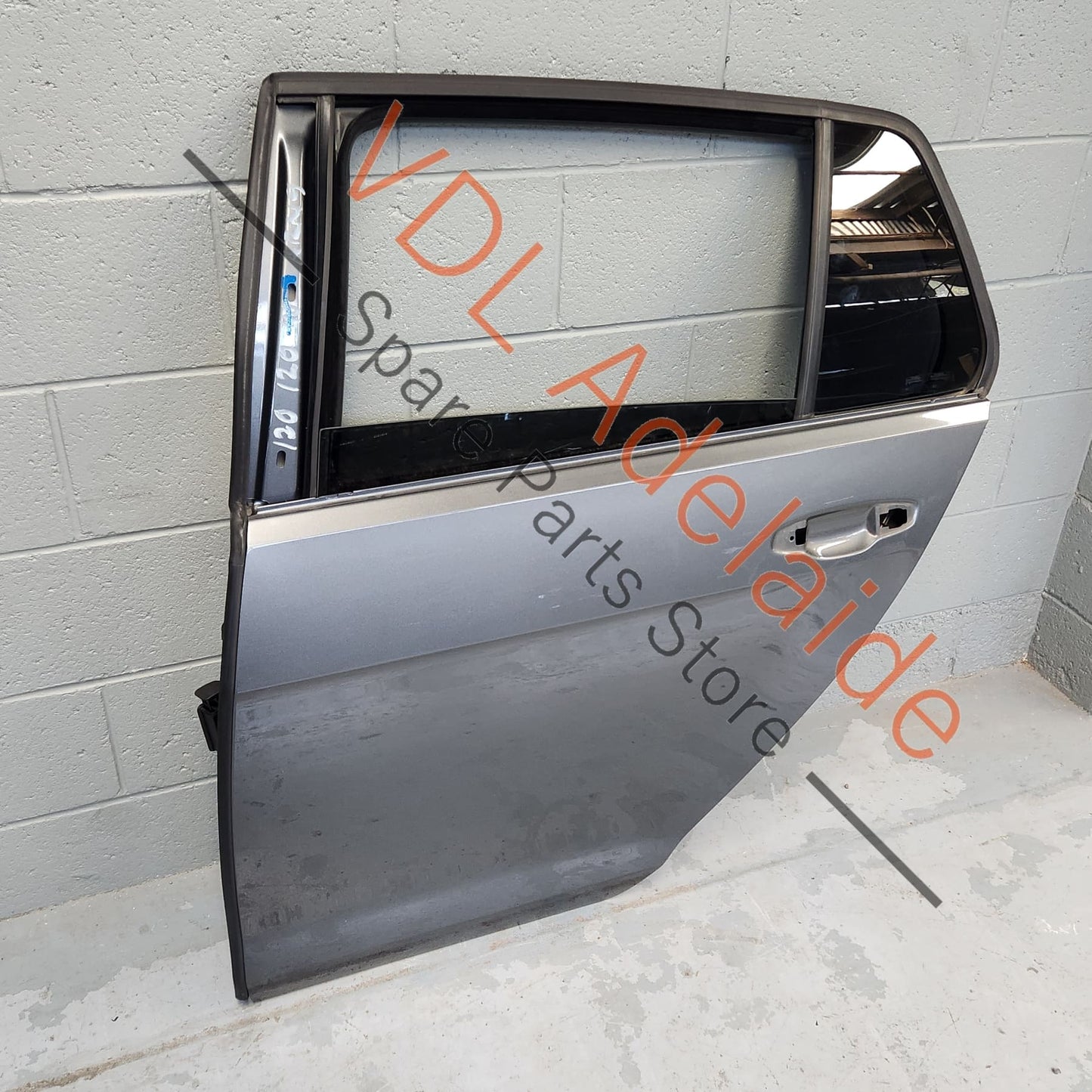 5G4833055AC 5G4833055AD VW Golf MK7 7.5 Rear Left Door Shell Panel Indium Grey LR7H