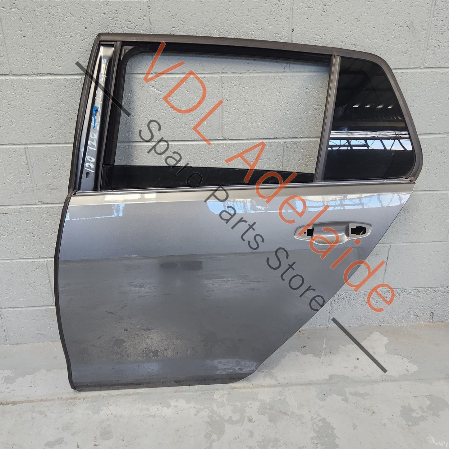 5G4833055AC 5G4833055AD VW Golf MK7 7.5 Rear Left Door Shell Panel Indium Grey LR7H