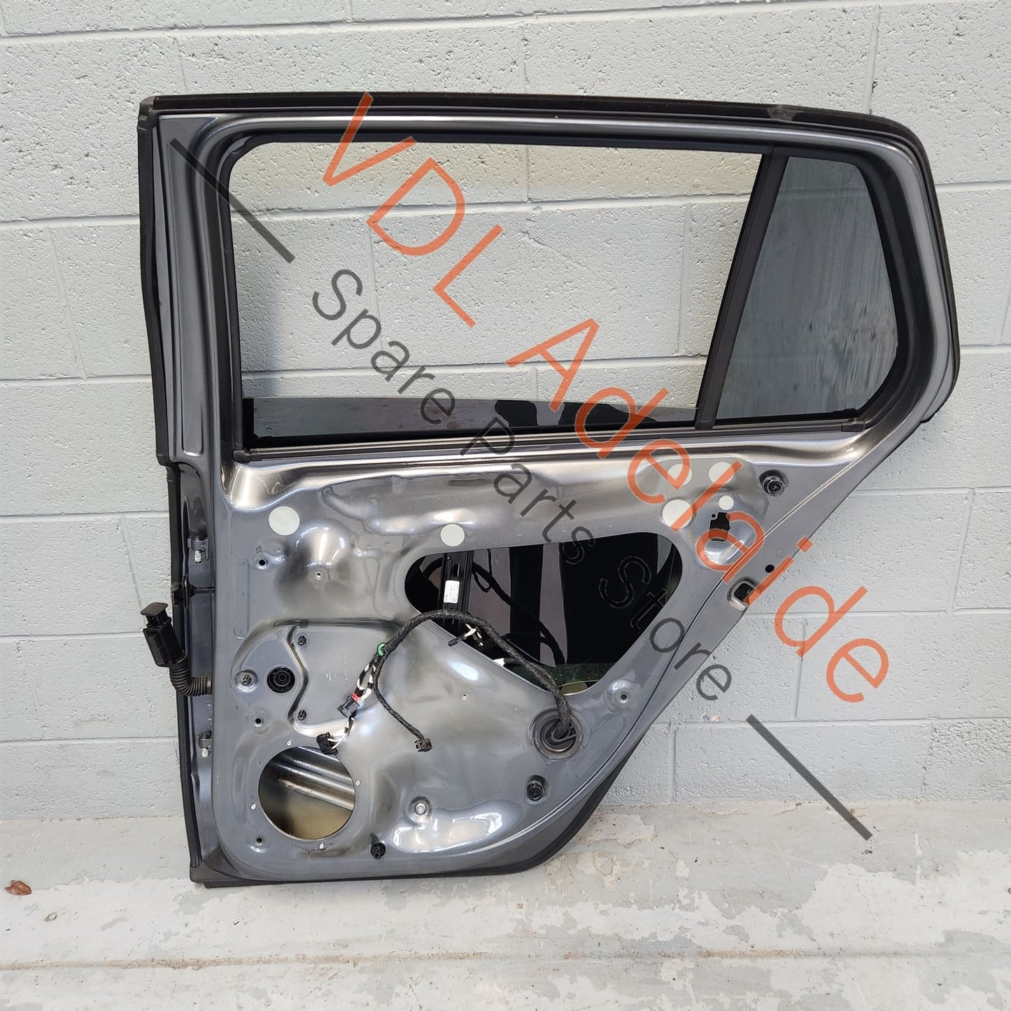 5G4833056AC 5G4833056AD VW Golf MK7 7.5 Rear Right Door Shell Panel Indium Grey LR7H