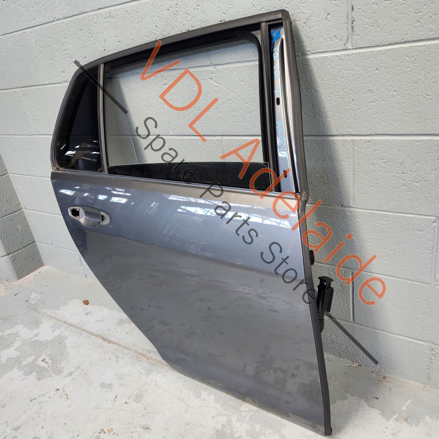 5G4833056AC 5G4833056AD VW Golf MK7 7.5 Rear Right Door Shell Panel Indium Grey LR7H