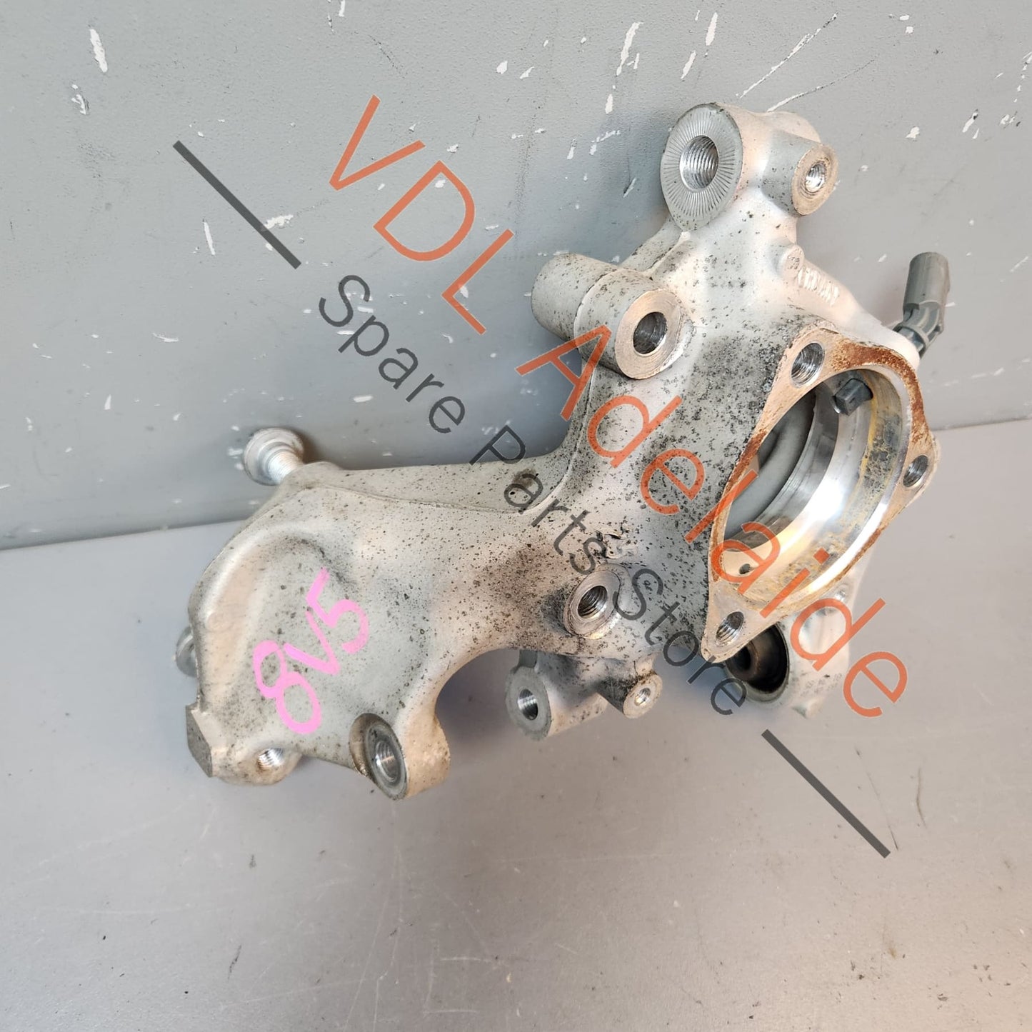 5Q0505435J Audi A3 S3 RS3 Rear Left Wheel Bearing Housing Hub Knuckle 5Q0505435J