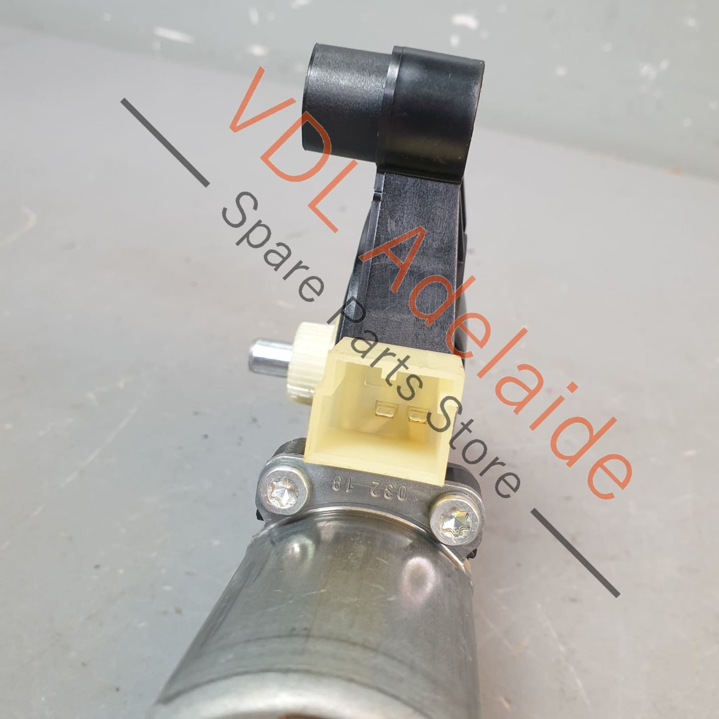 5Q0959802C VW Golf MK7 Front Right Window Regulator Motor 5Q0959802C