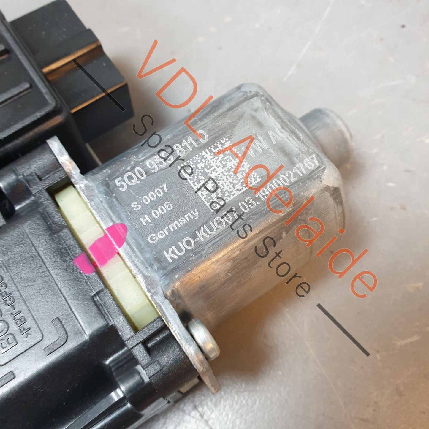 5Q0959811D 5Q0959407 VW Golf MK7 Rear Left Window Regulator Motor 5Q0959407 5Q0959811D
