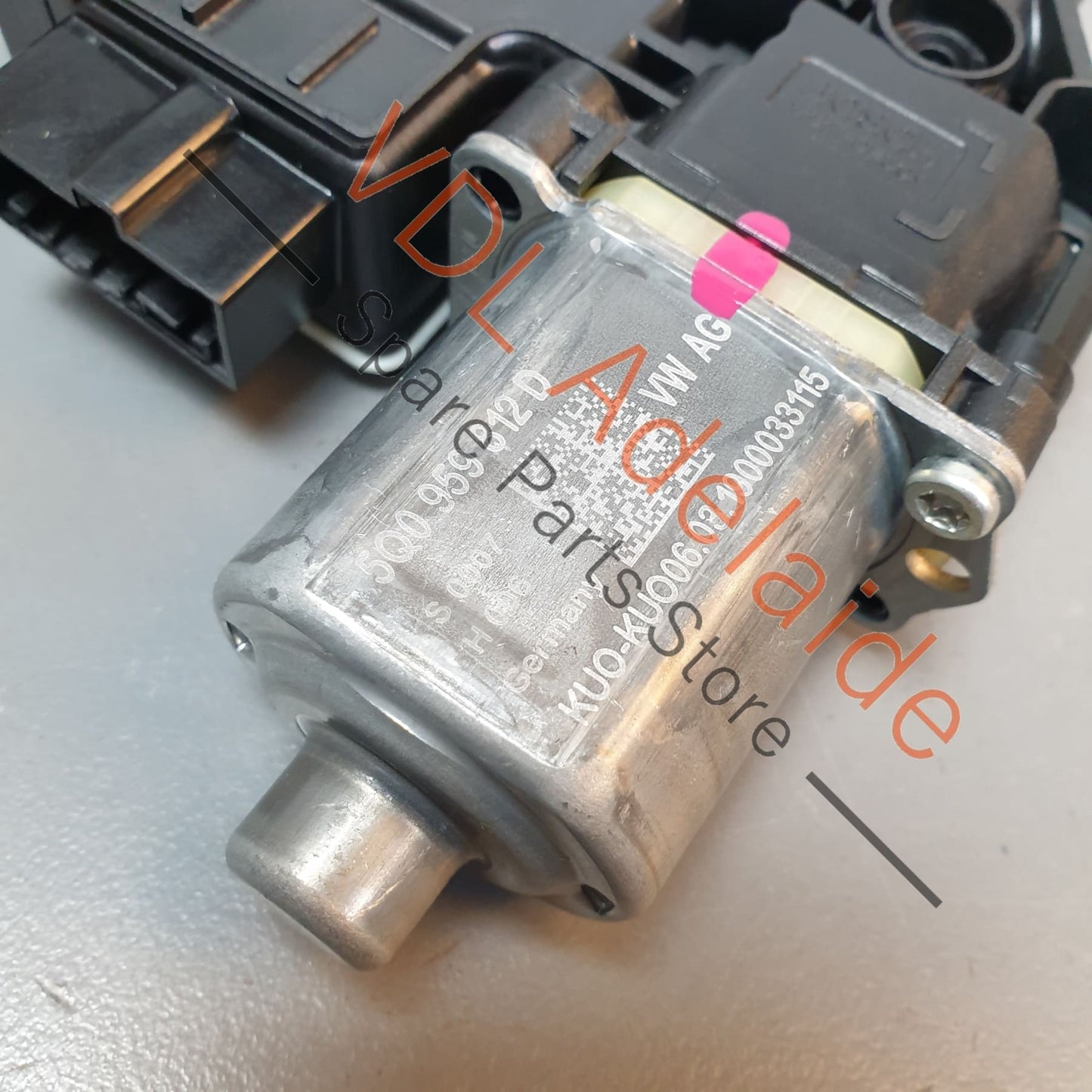 5Q0959811D 5Q0959407 VW Golf MK7 Rear Right Window Regulator Motor 5Q0959408 5Q0959812D