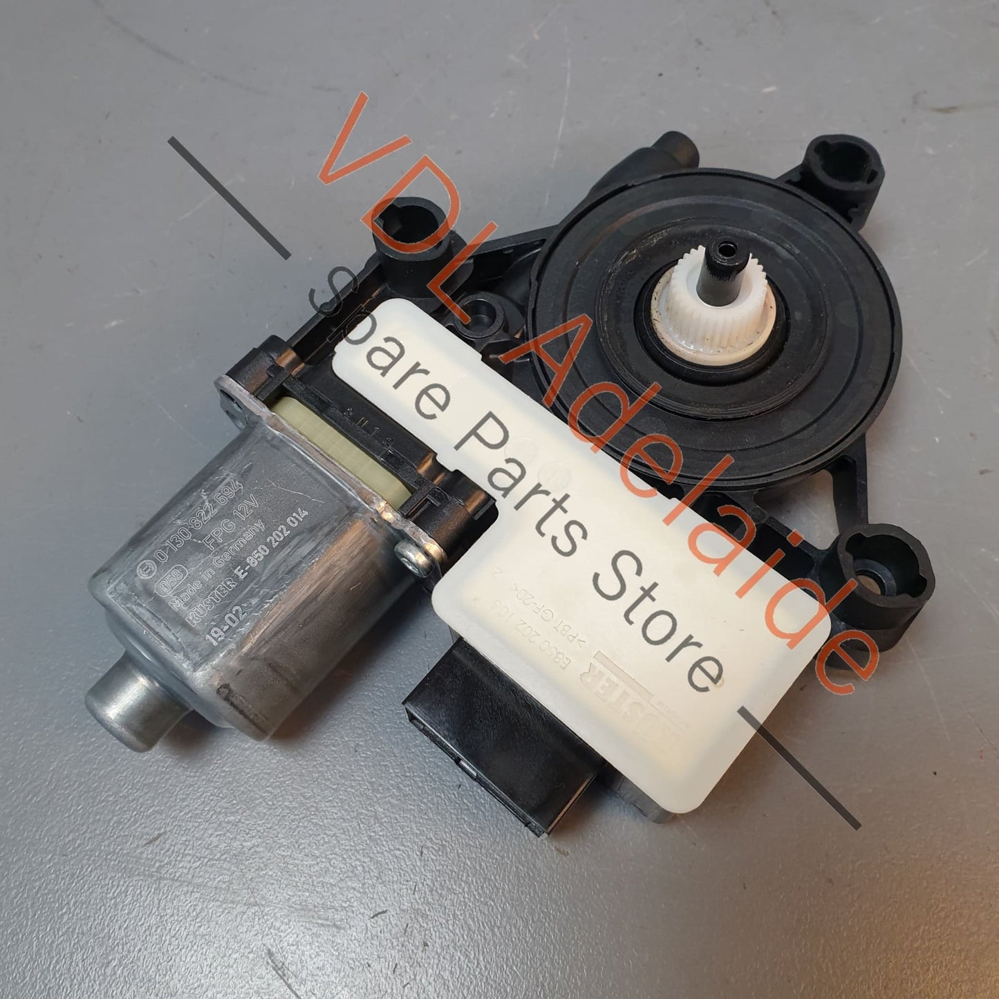 5Q0959811D 5Q0959407 VW Golf MK7 Rear Right Window Regulator Motor 5Q0959408 5Q0959812D