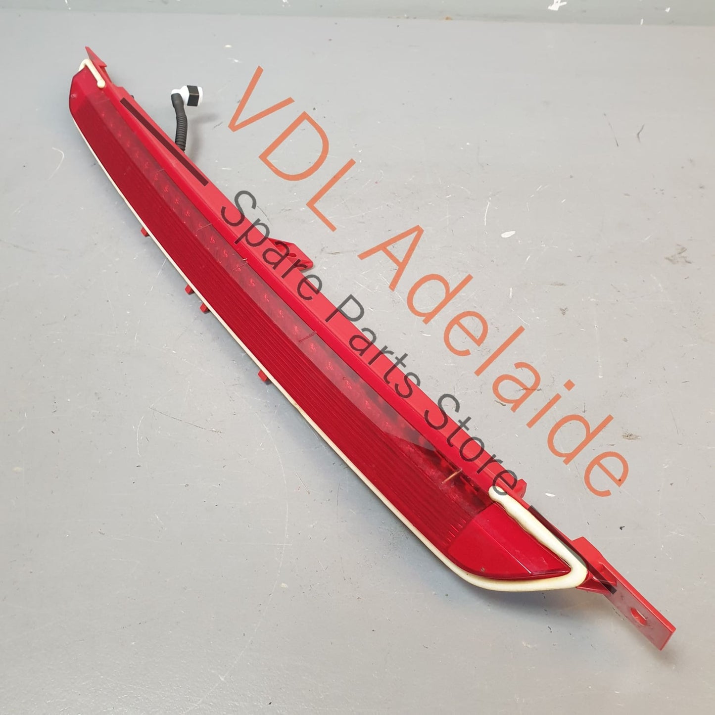 5G6945087A VW Golf MK7 7.5 Gti R Spoiler Mounted 3rd Brake Light Middle 5G6945087A
