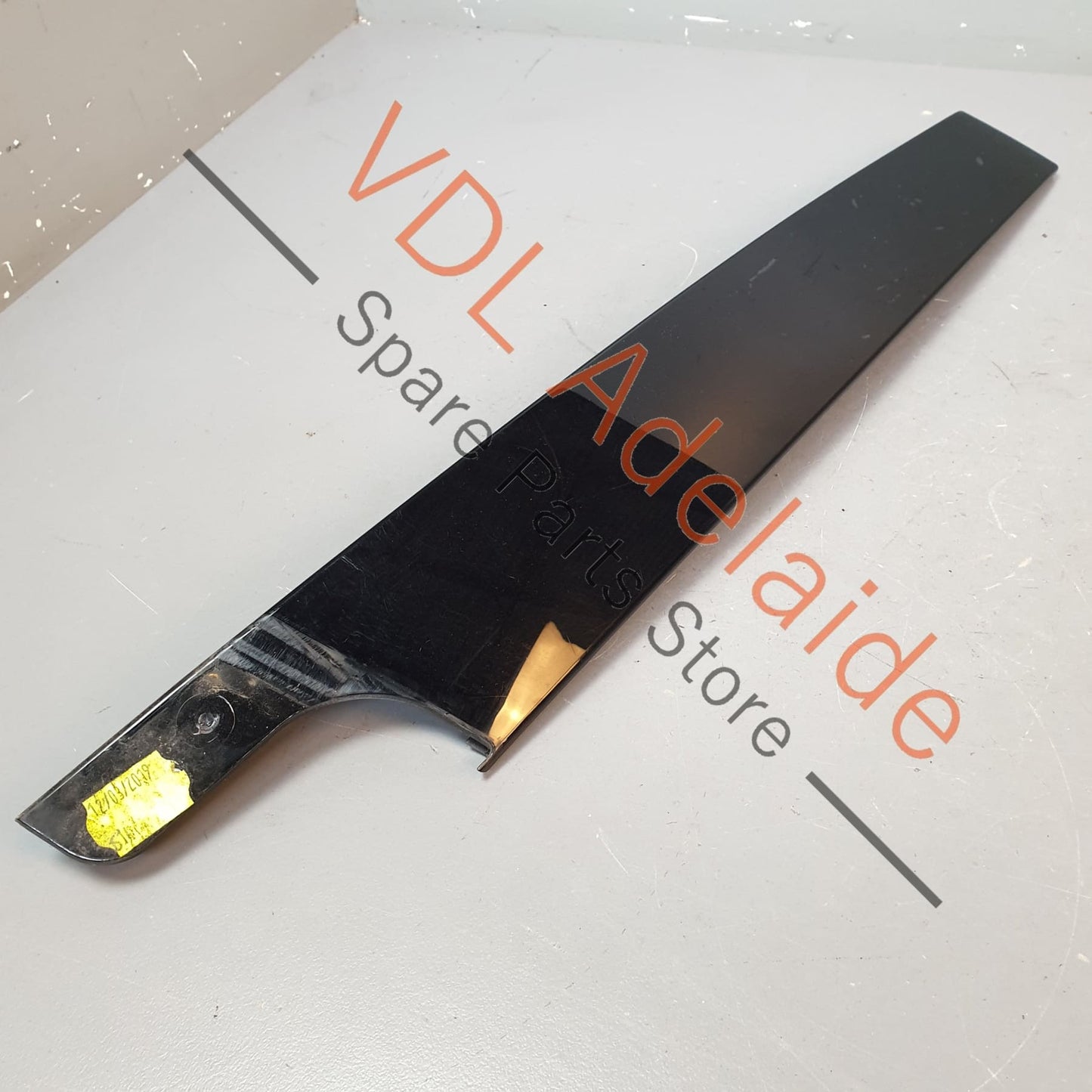 5G6837889B VW Golf MK7 Gloss Black Exterior Left Front Door B Pillar Trim Molding 5G6837889B