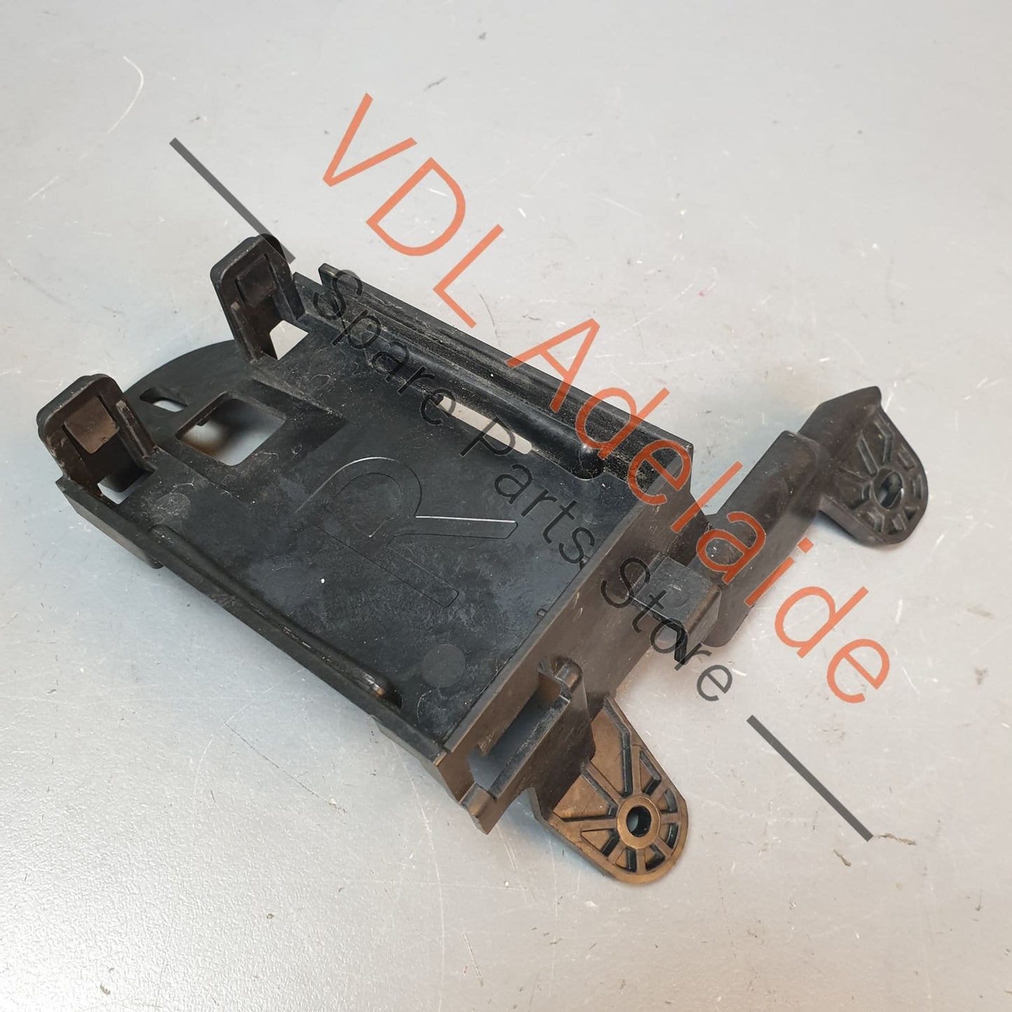 5G6907456C 5G6907456B VW Audi Blind Spot Radar Bracket Right Side 5G6907456B 5G6907456C