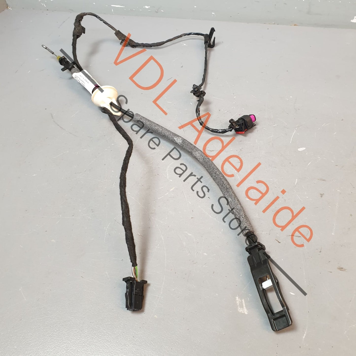 5G4837086C VW Golf MK7 Right Door Handle Bowden Cable for Keyless Entry Vehicle 5G4837086C