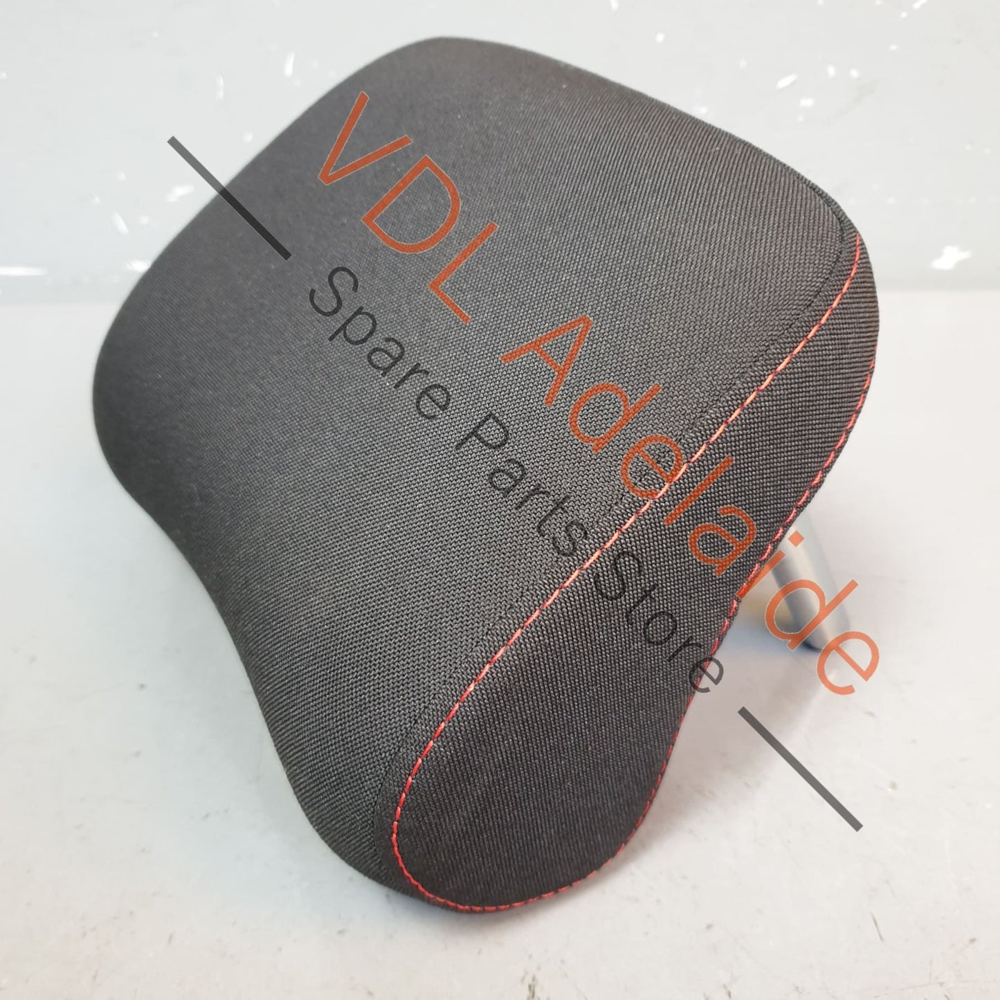 5G0885902QBDL VW Golf MK7 Gti Rear Centre Middle Headrest Cloth w Red Stitch 5G0885902Q BDL