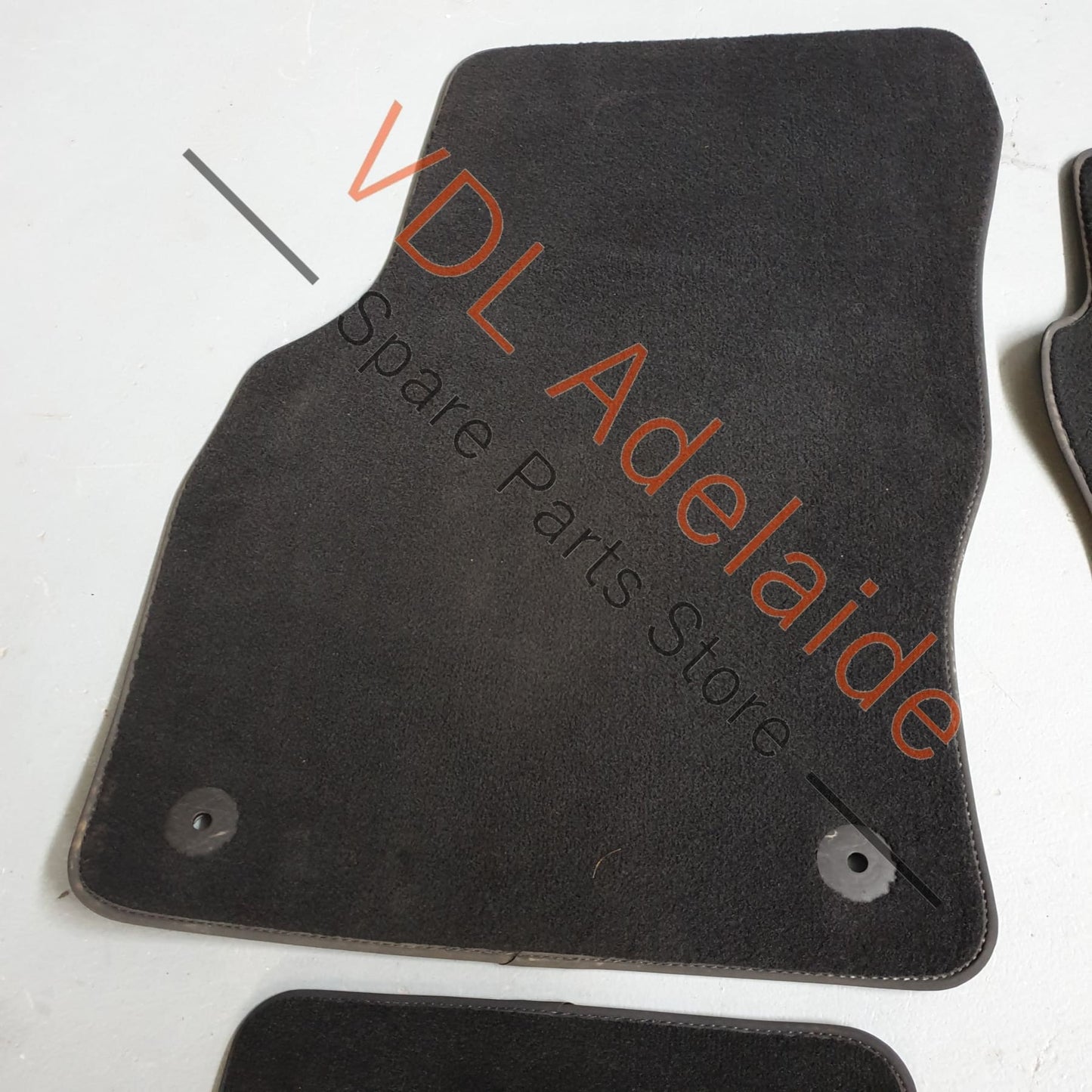 5G2863011 Genuine OEM VW Golf MK7 7.5 Set of Floor Carpet Mats 5G2863011 EUN 27xxxkm