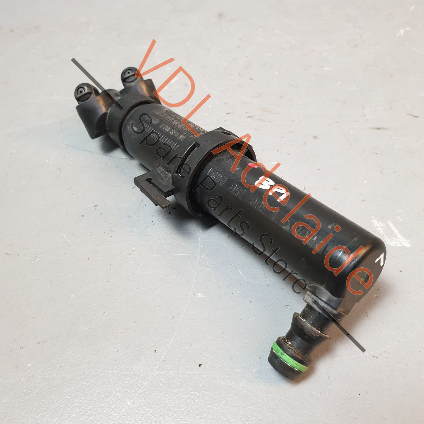 8P0955101B Audi S3 8P Headlight Washer Nozzle Jet 8P0955101B