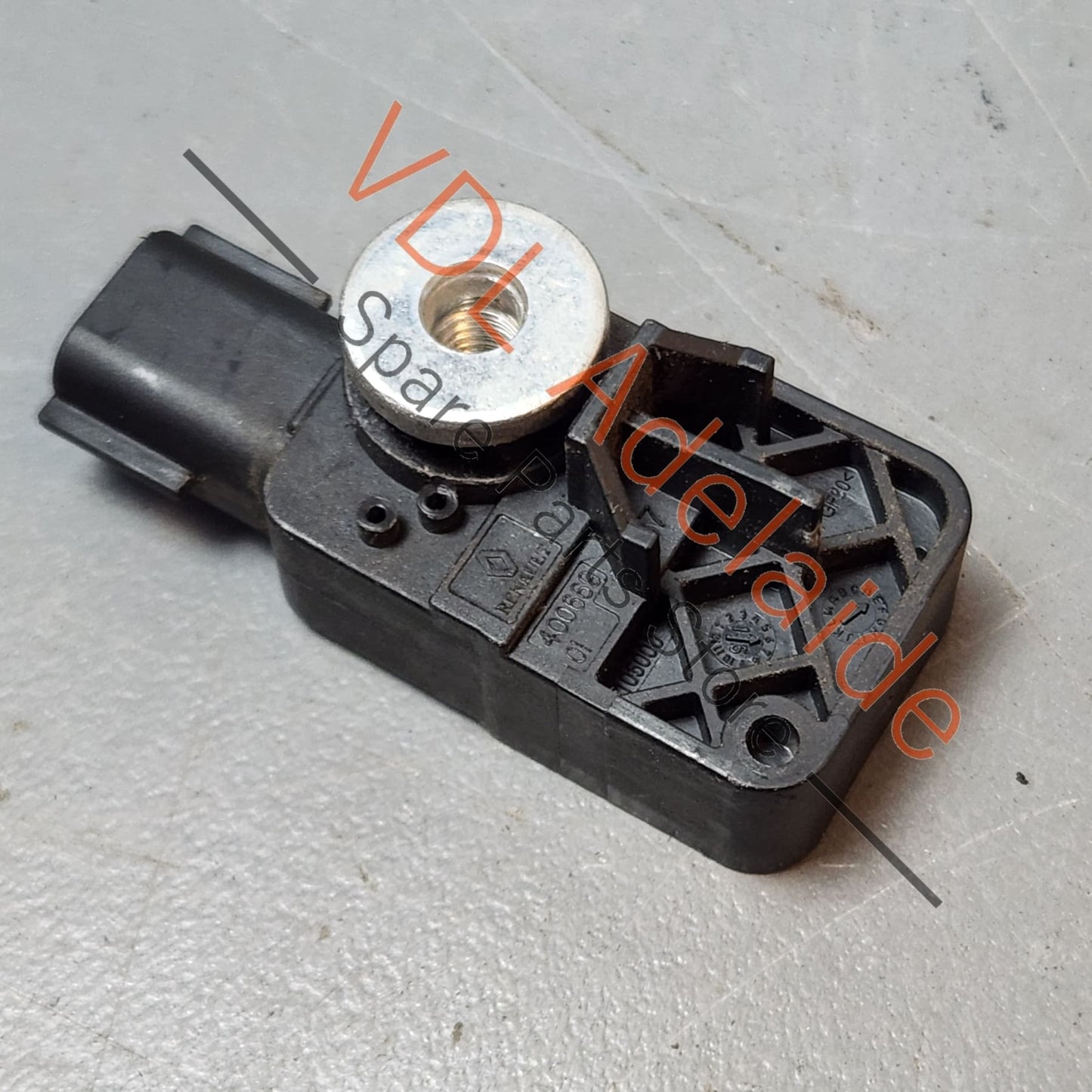 988333198R Renault Crash Sensor Black 988333198R
