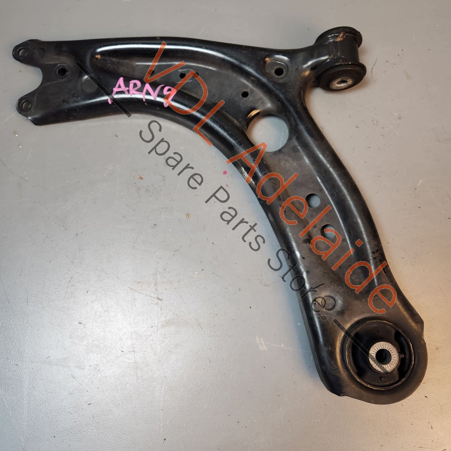 5Q0407151R 5Q0407151 5WA407151 VW Golf MK7.5 Gti Front Left LCA Lower Control Arm Wishbone Suspension 5Q0407151R 5WA407151 27xxxkm