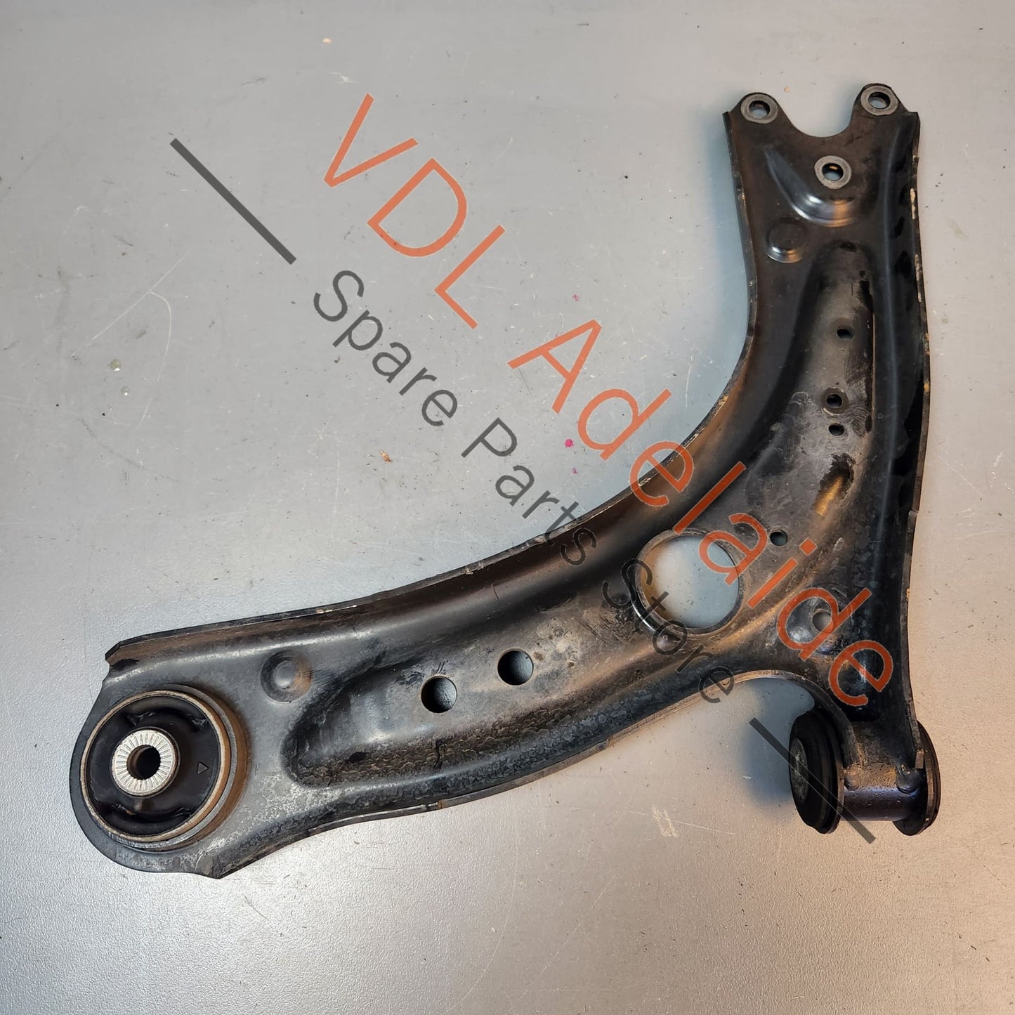 5Q0407152R 5Q0407152 5WA407152 VW Golf MK7.5 Gti Front Right LCA Lower Control Arm Wishbone Suspension 5Q0407152R 5WA407152 27xxxkm