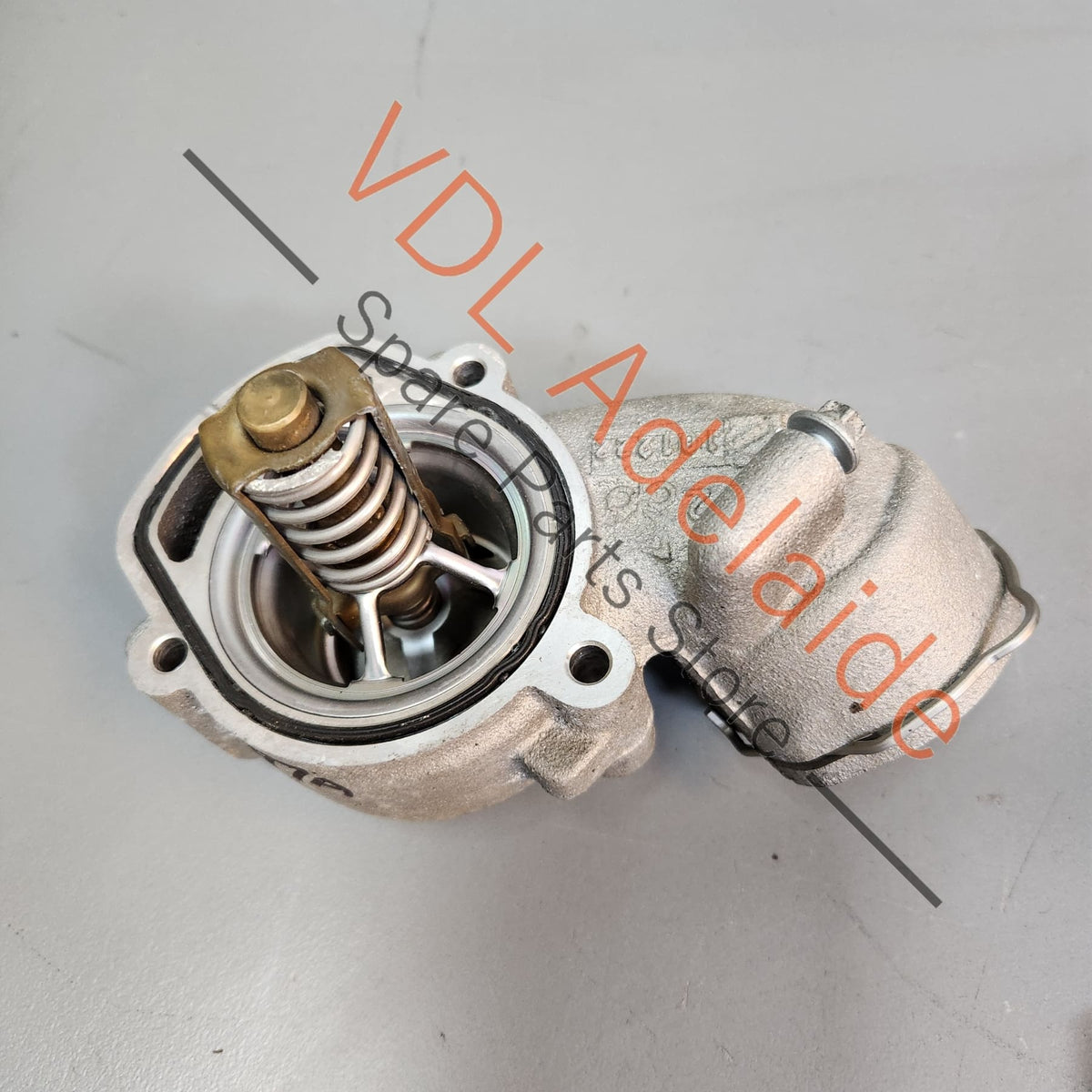 9A110612100 Porsche Cayman Boxster 911 Thermostat & Housing 9A110612100