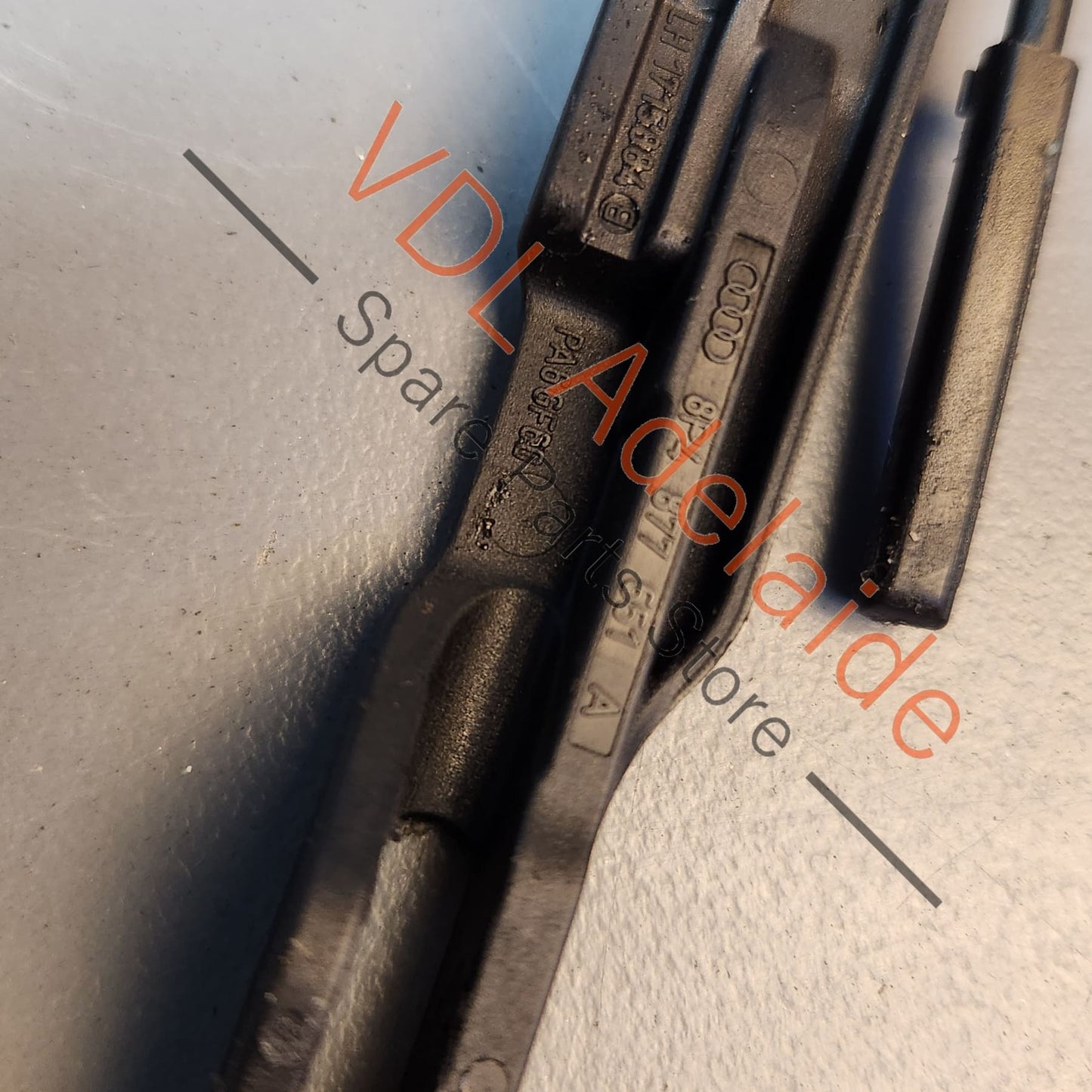 8P4877651A Audi A3 S3 Panoramic Sunroof Wind Deflector 8P4877651A