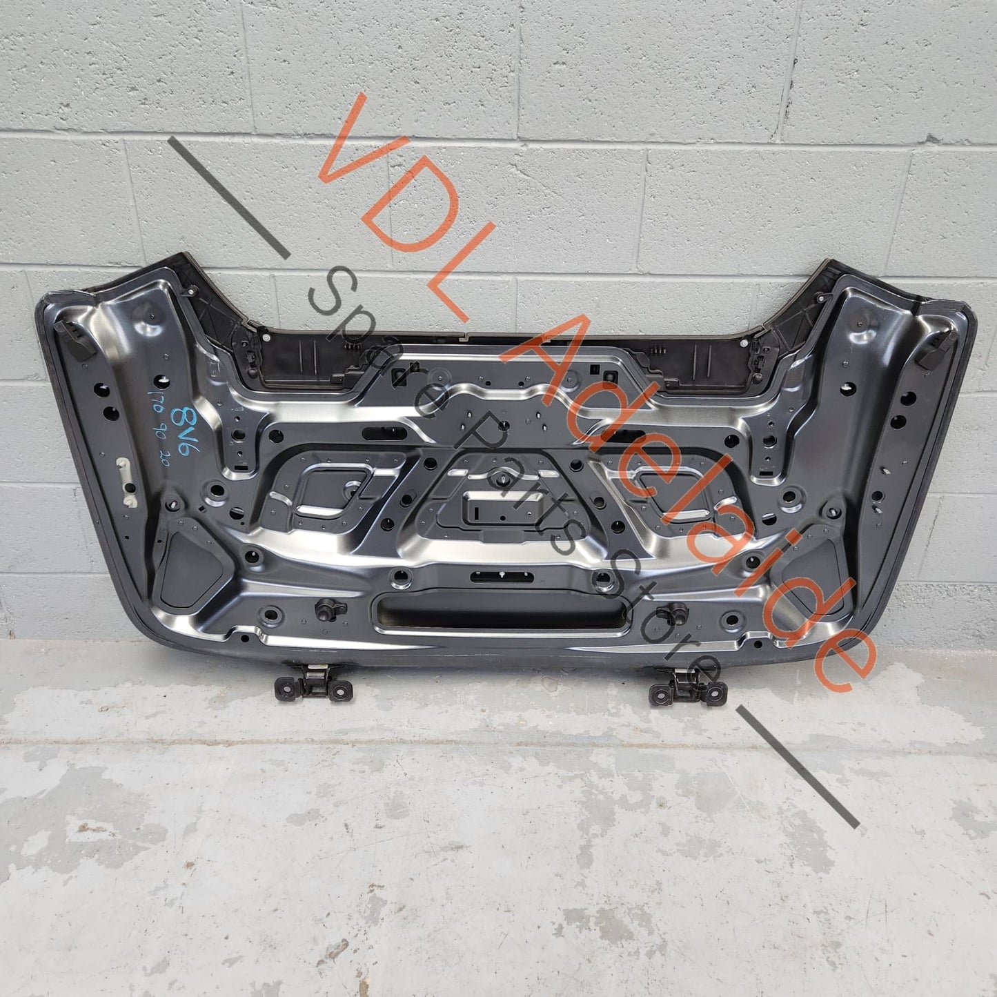 8V7825302B Audi A3 S3 8V 2013-2020 Cabrio Convertible Soft Top Storage Box Cover Lid Panel 8V7825302B